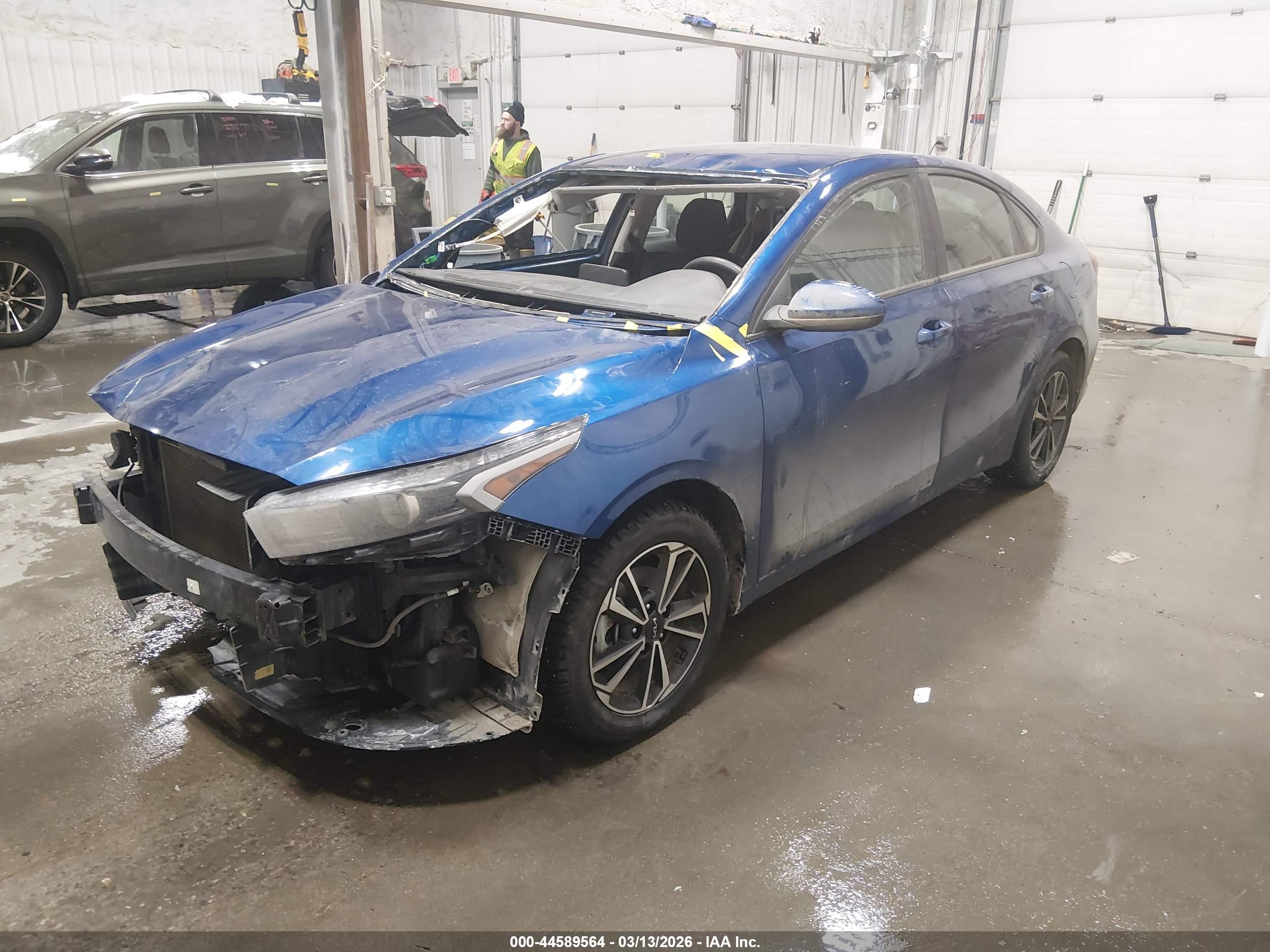 KIA FORTE image 2