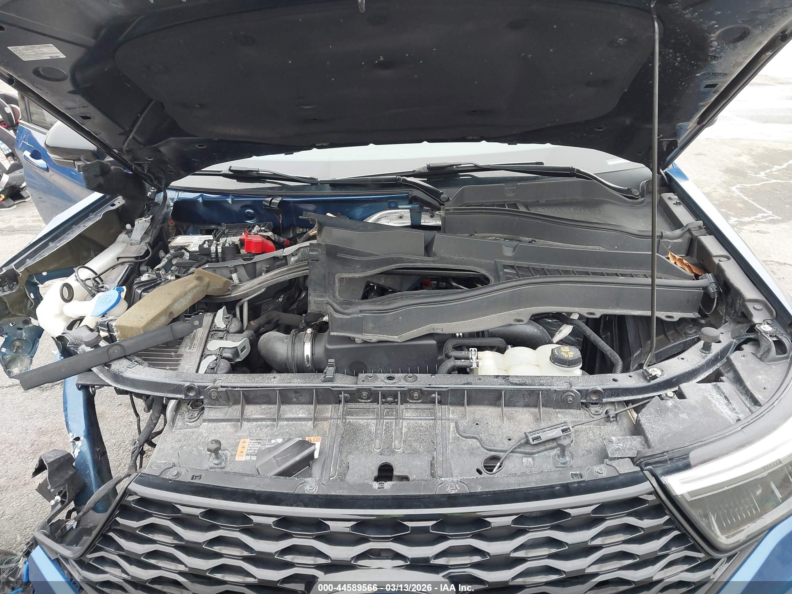 FORD EXPLORER image 10