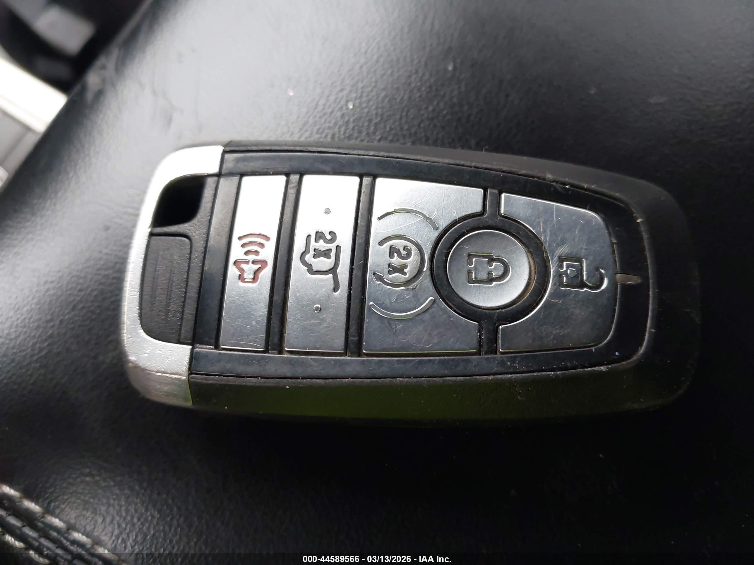 FORD EXPLORER image 11