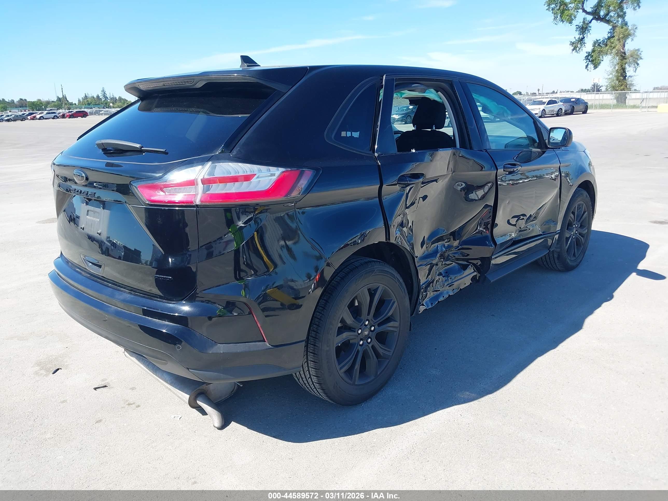 FORD EDGE image 4