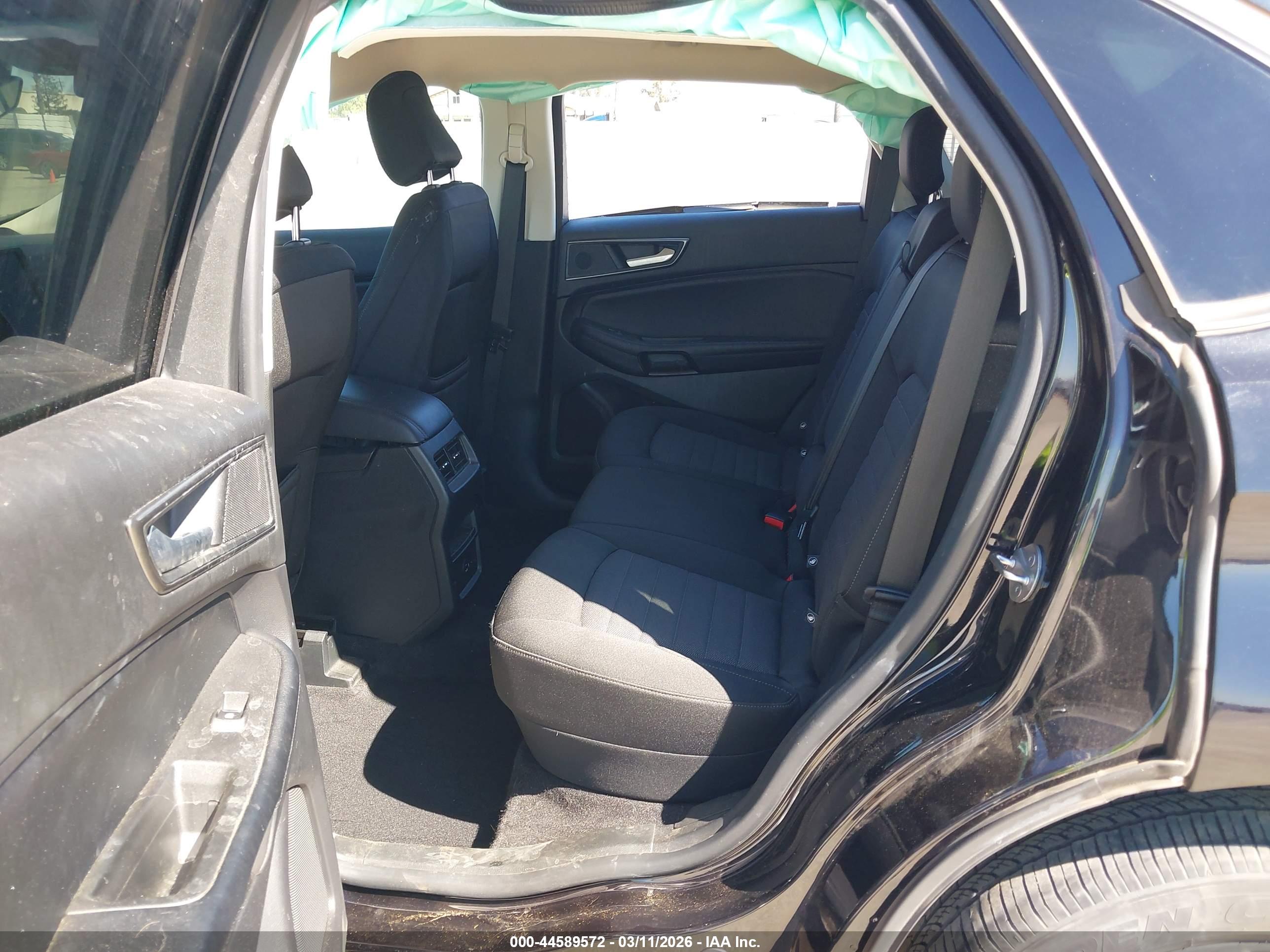FORD EDGE image 8