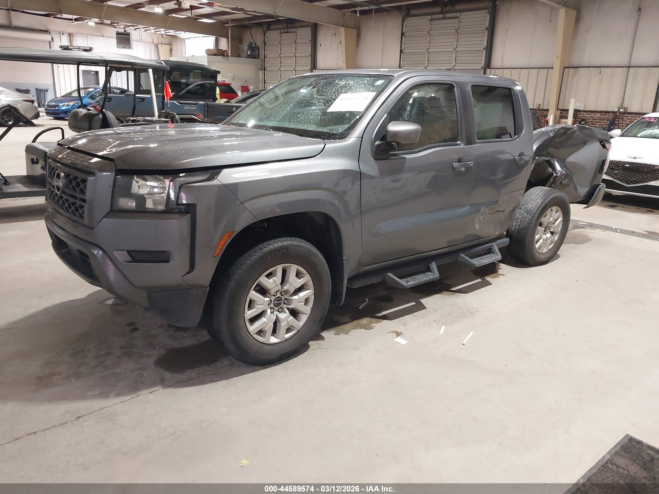 NISSAN FRONTIER image 2