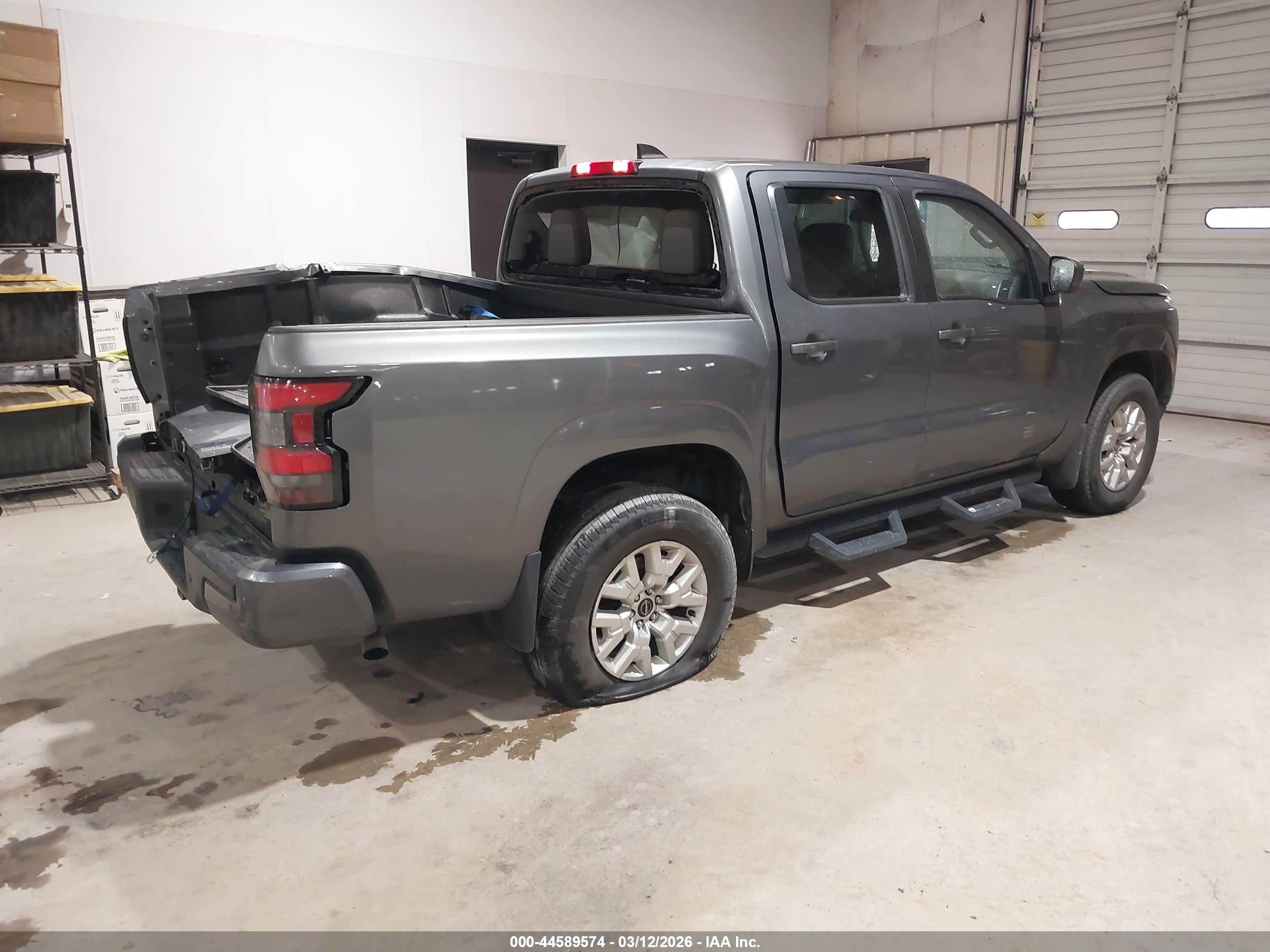 NISSAN FRONTIER image 4