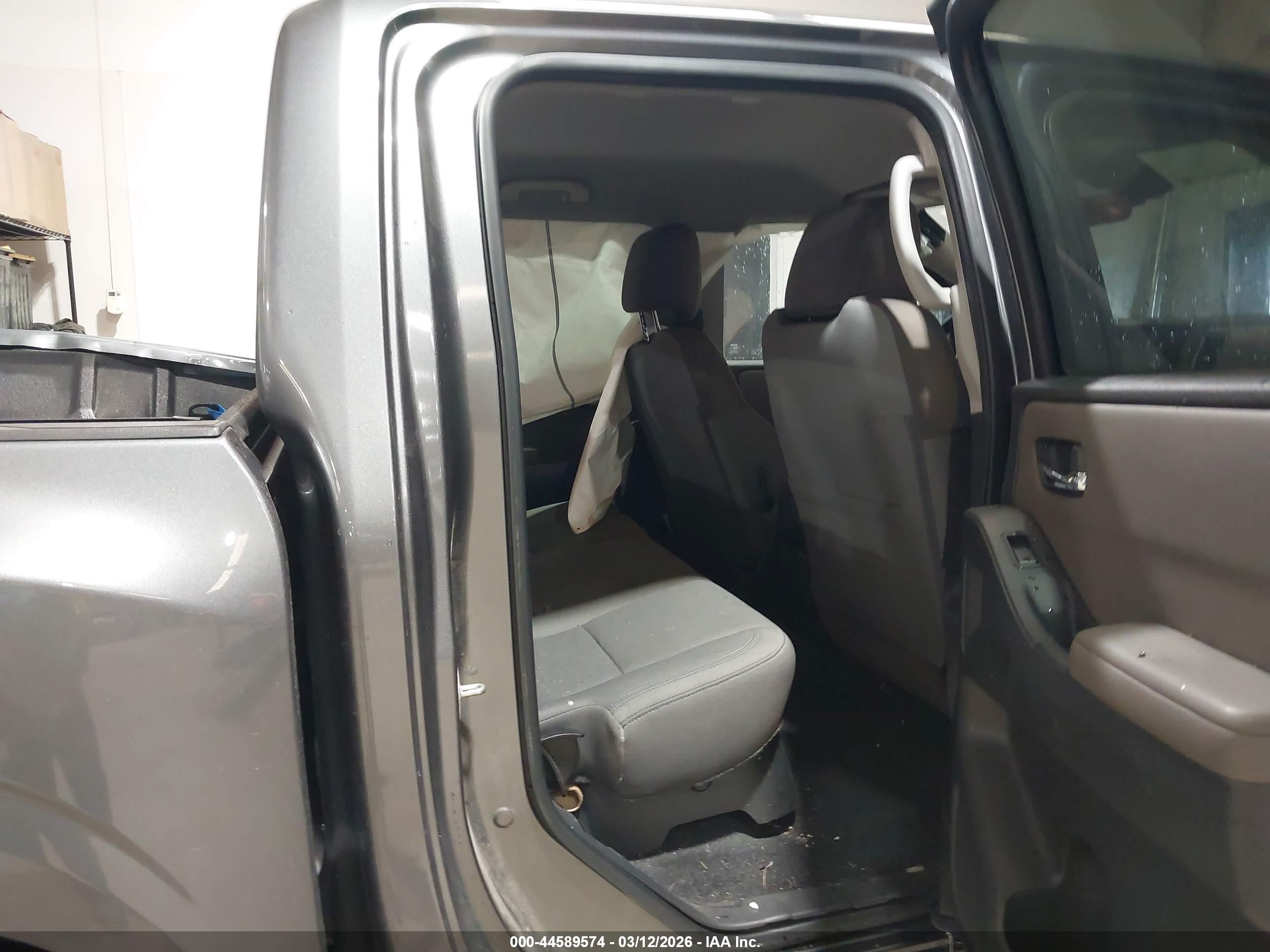 NISSAN FRONTIER image 8