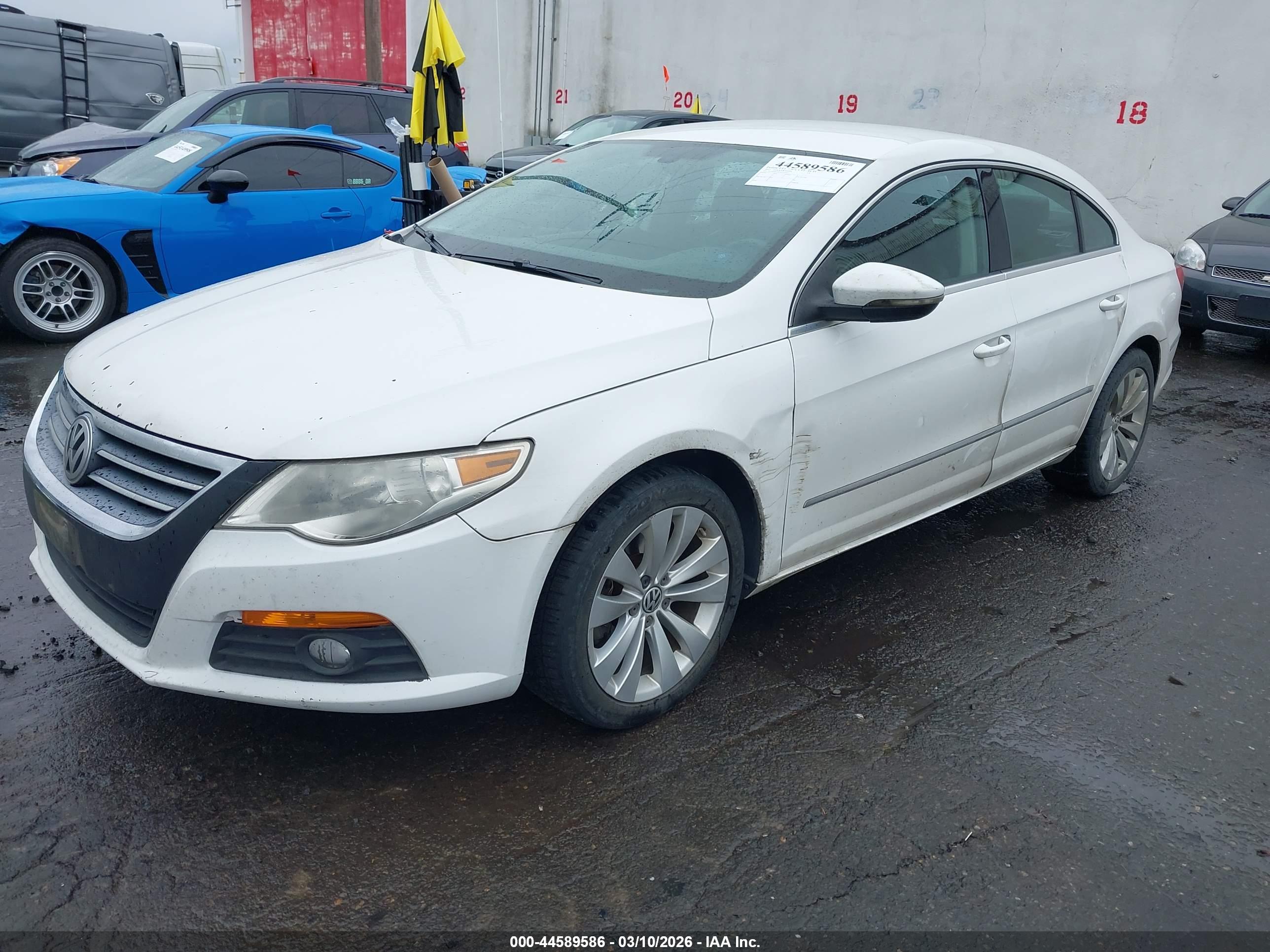 VOLKSWAGEN CC image 2