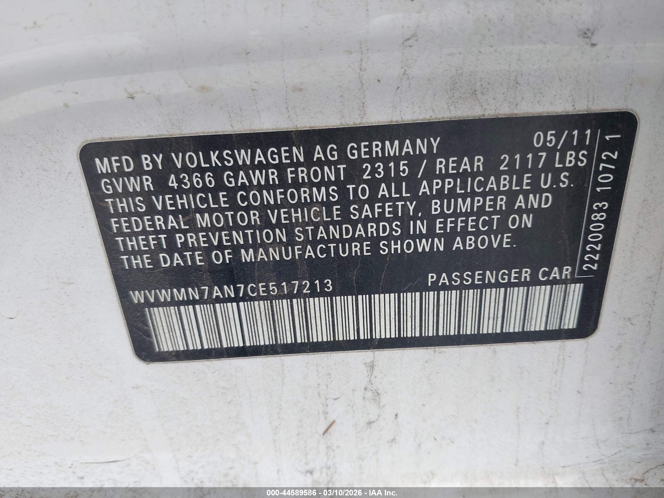 VOLKSWAGEN CC image 9