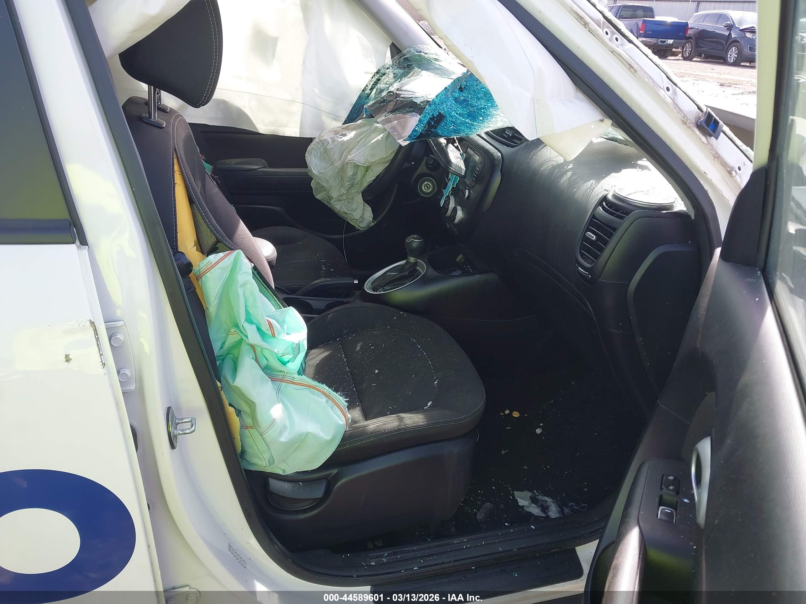 KIA SOUL image 5
