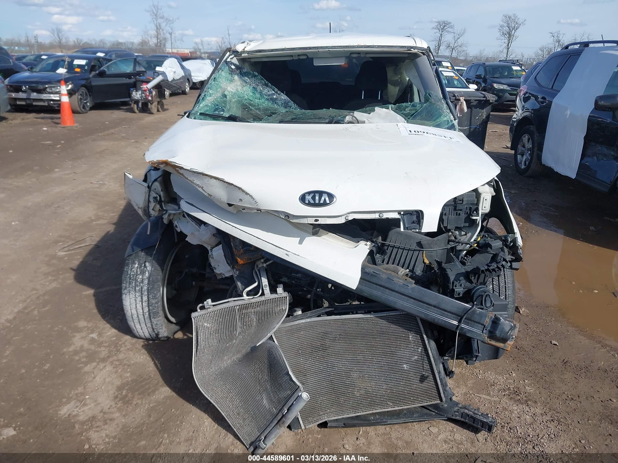 KIA SOUL image 6