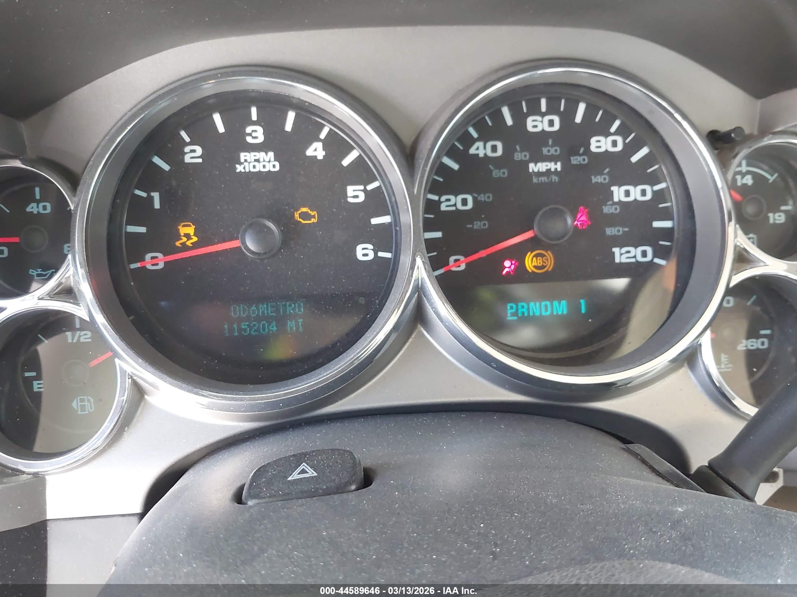 CHEVROLET SILVERADO image 7