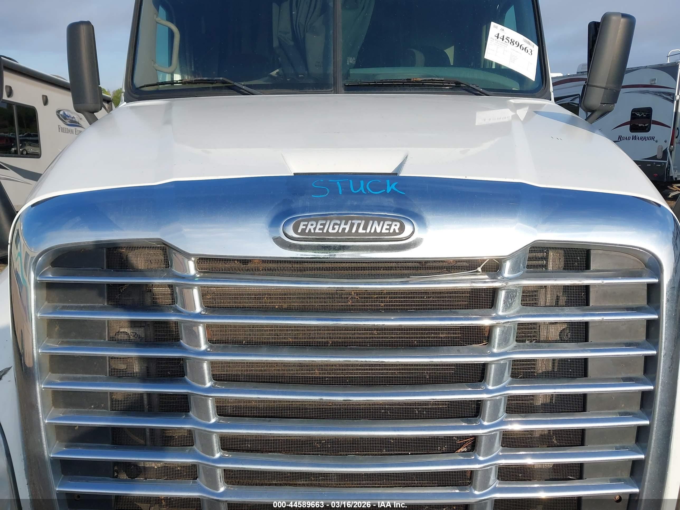 FREIGHTLINER CASCADIA image 10