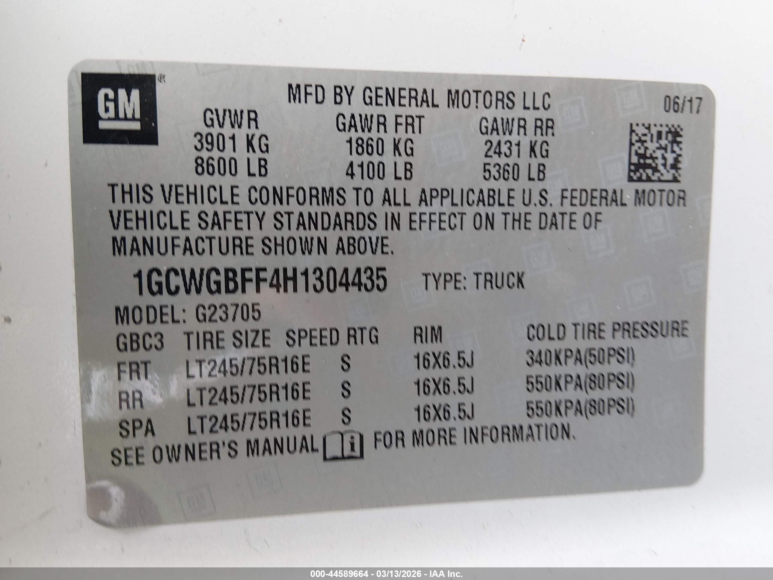 CHEVROLET EXPRESS image 9
