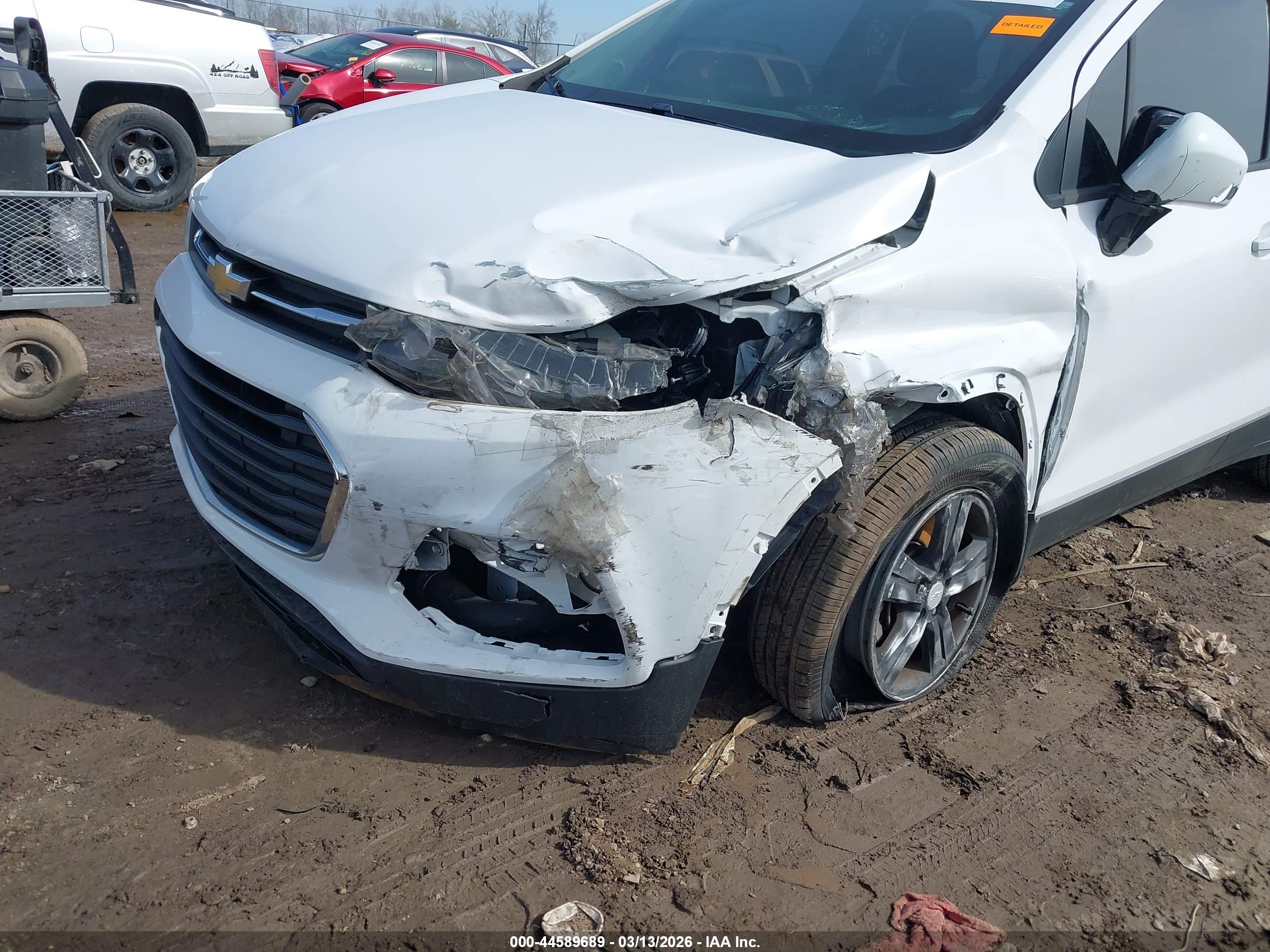 CHEVROLET TRAX image 6