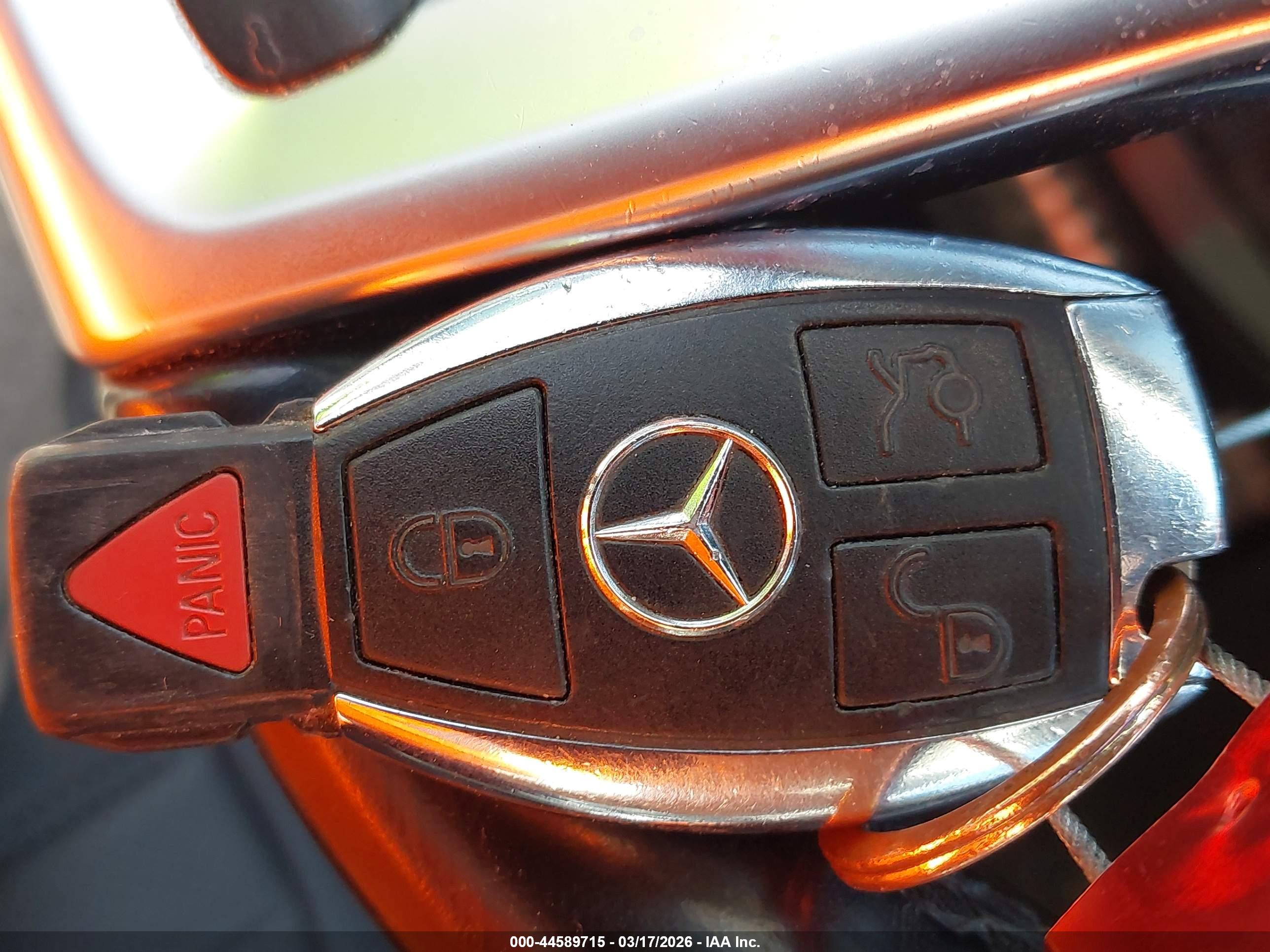 MERCEDES-BENZ C image 11
