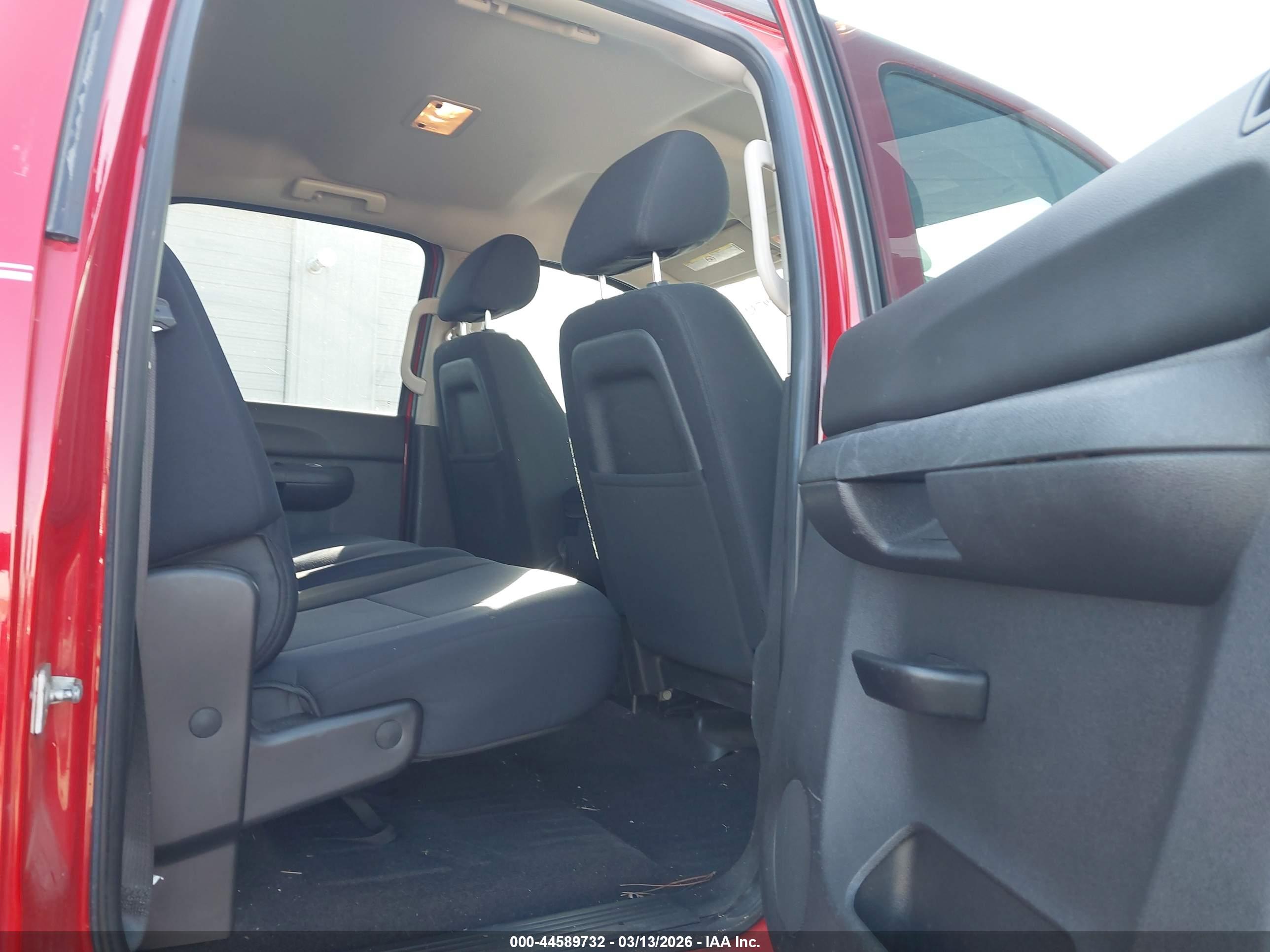 GMC SIERRA image 8