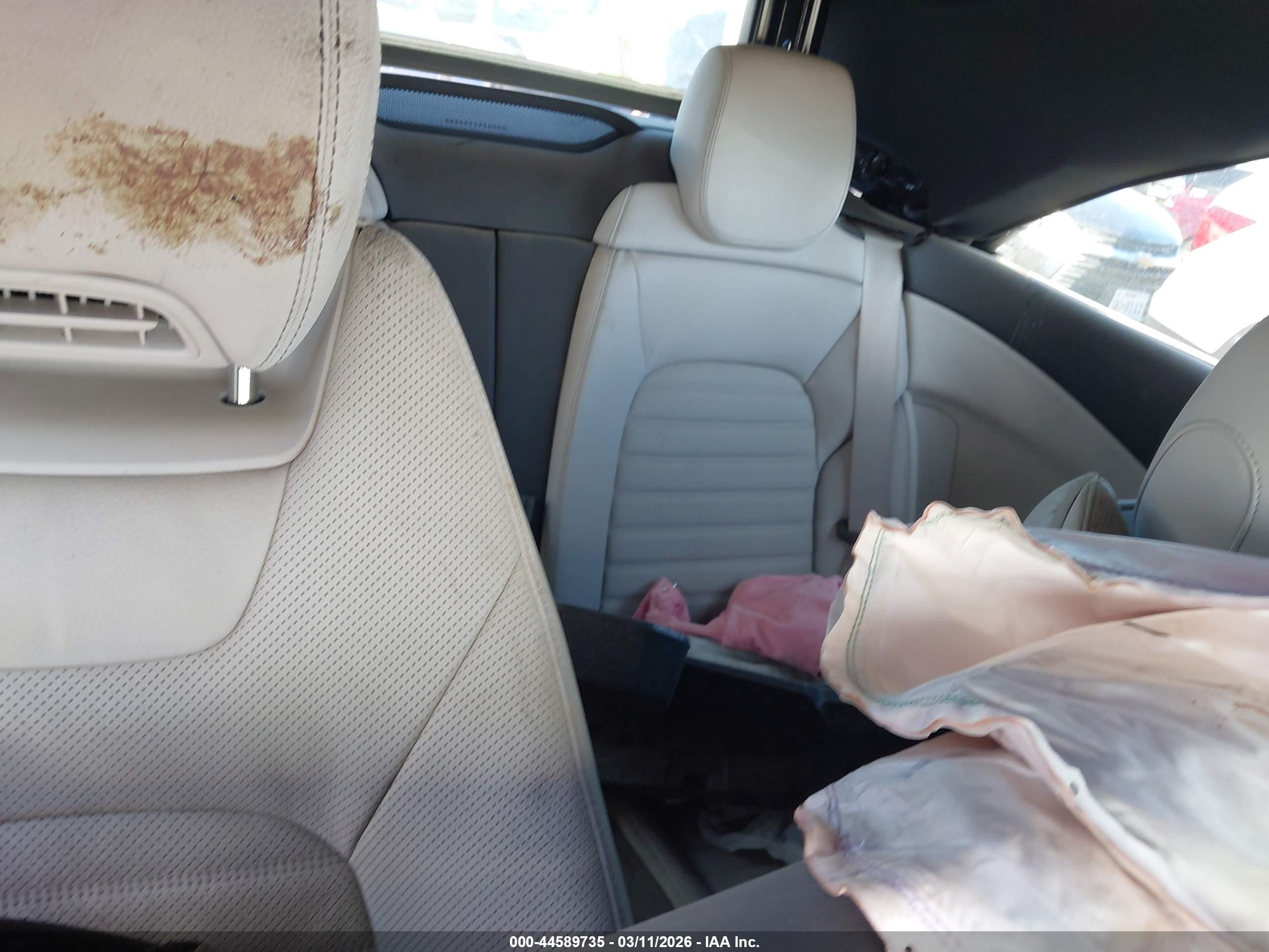 MERCEDES-BENZ C image 8
