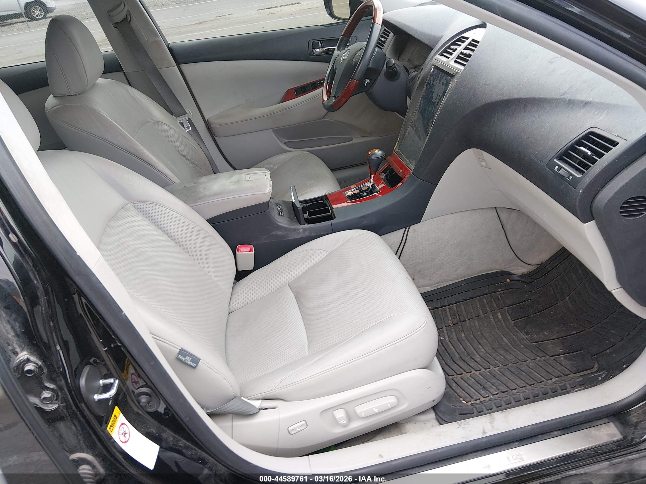 LEXUS ES image 5