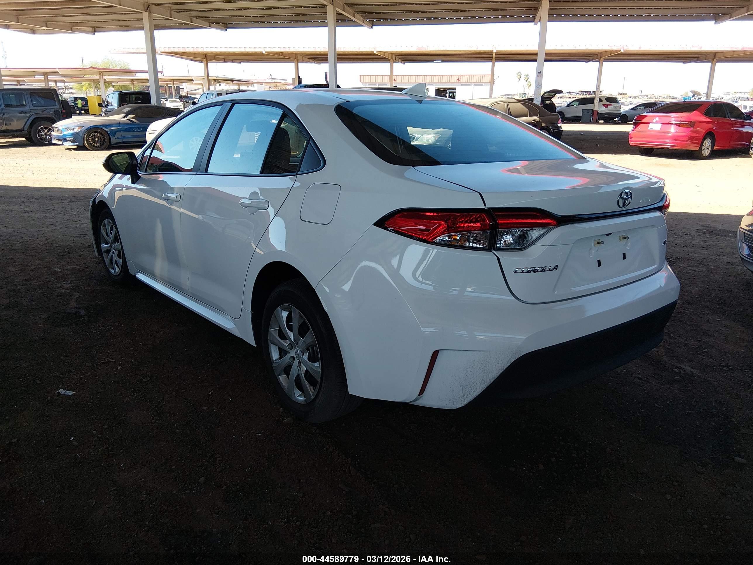 TOYOTA COROLLA image 3