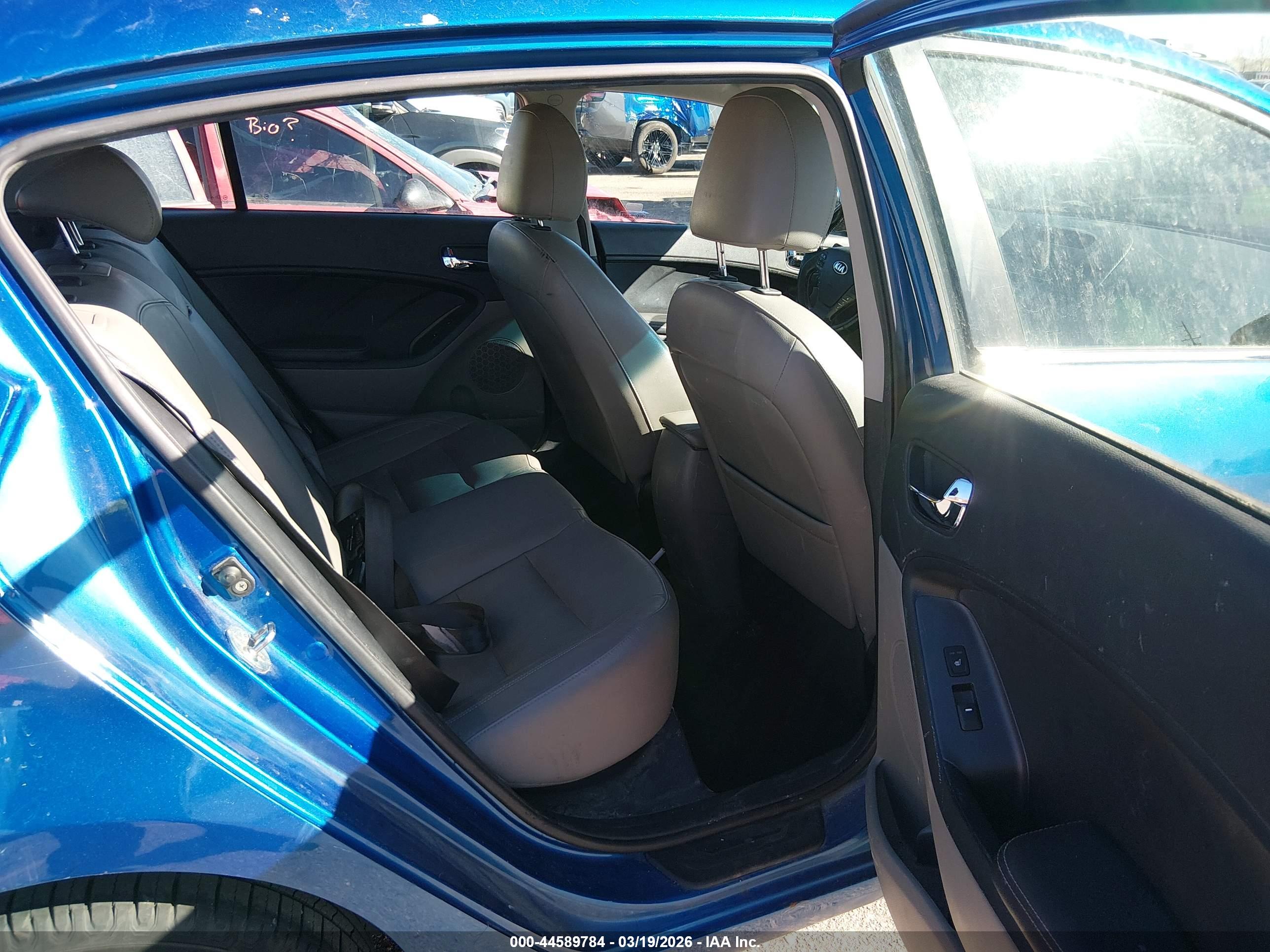 KIA FORTE image 8