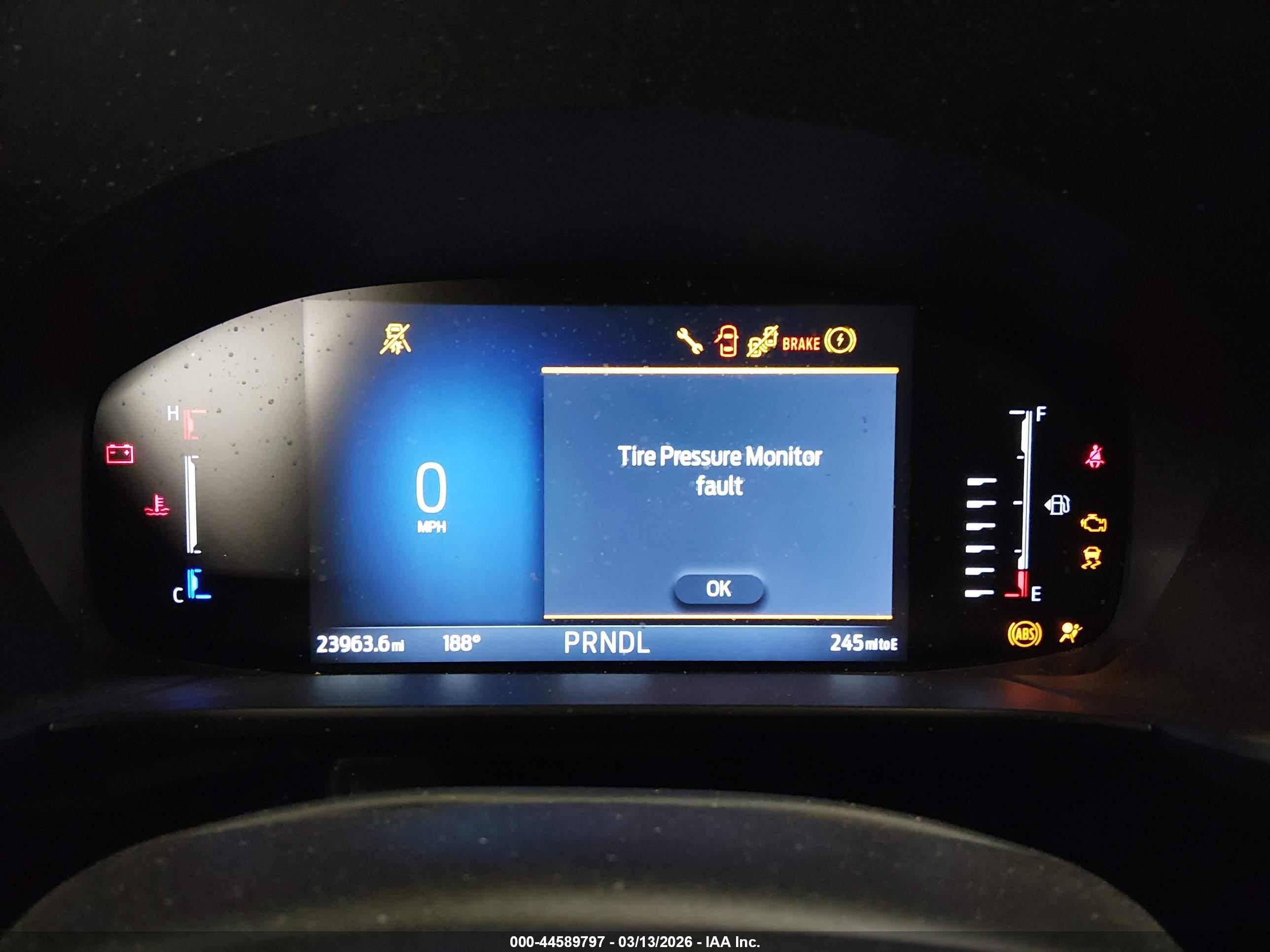 FORD ESCAPE image 7