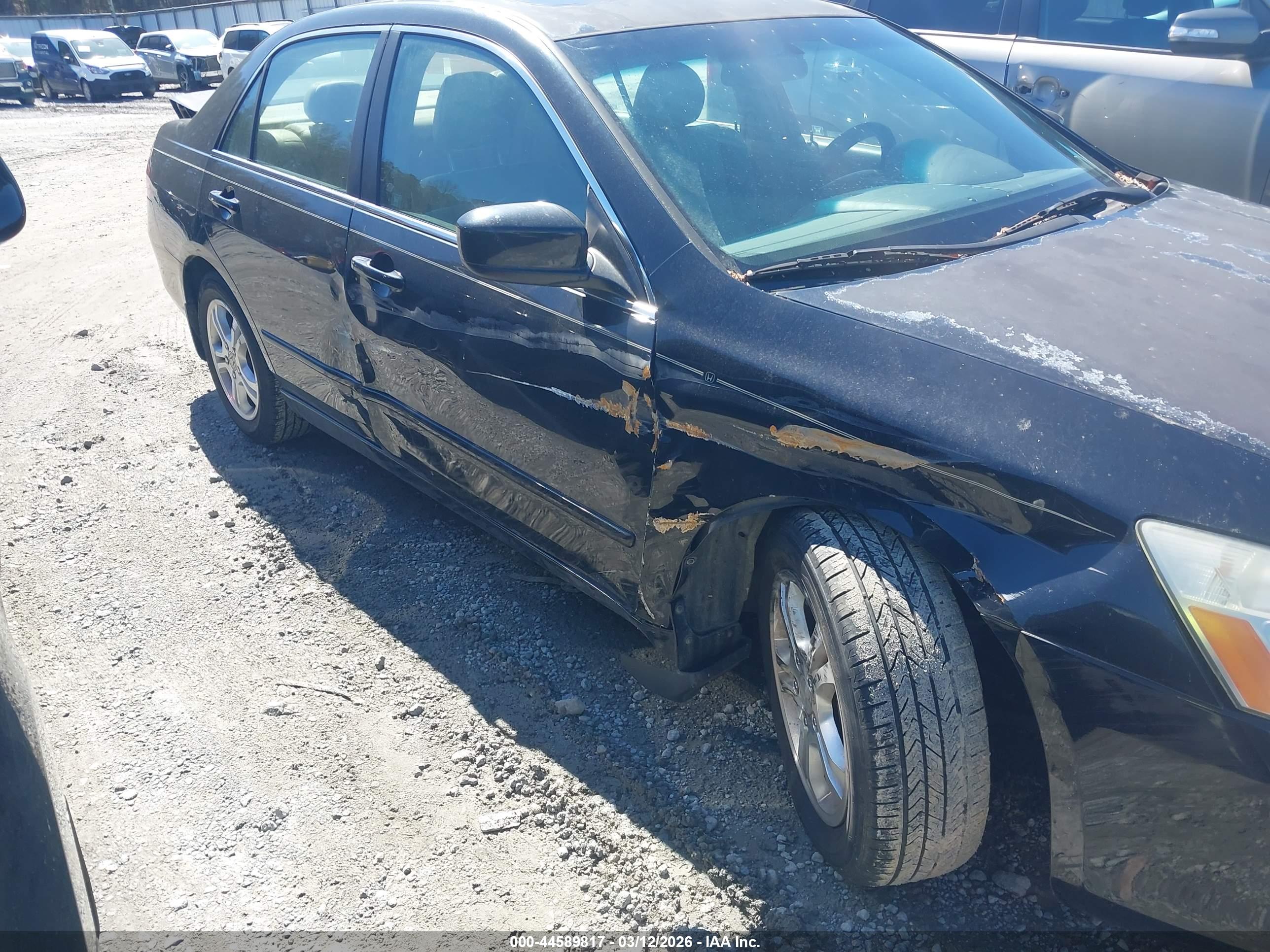 HONDA ACCORD image 6