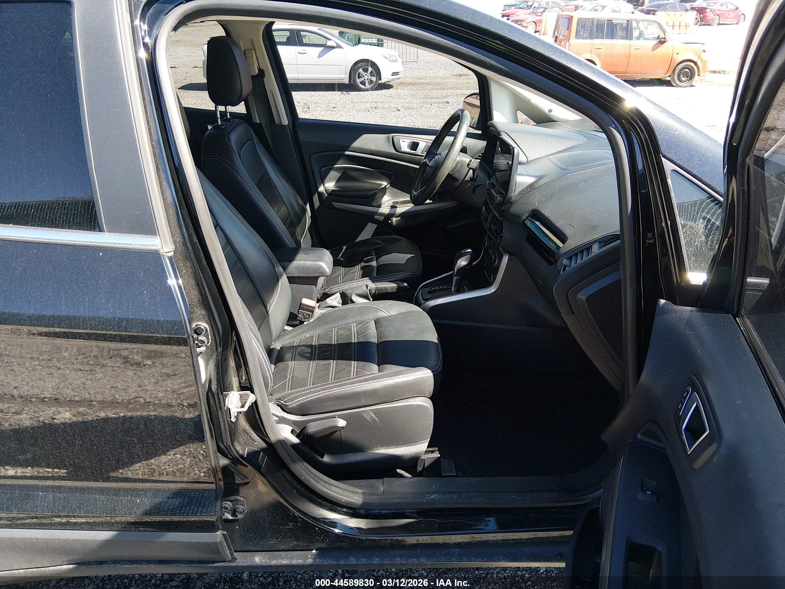 FORD ECOSPORT image 5