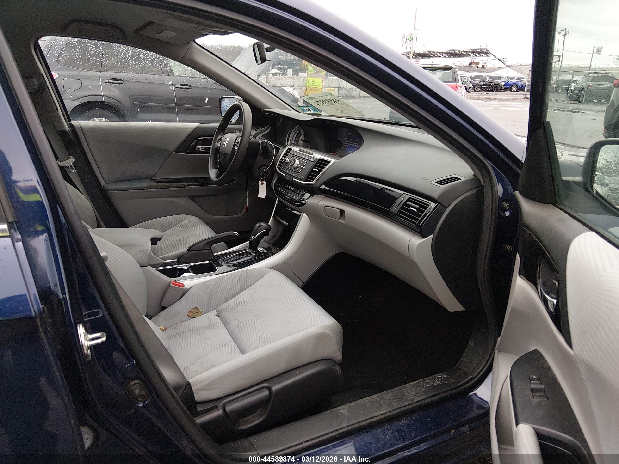 HONDA ACCORD image 5