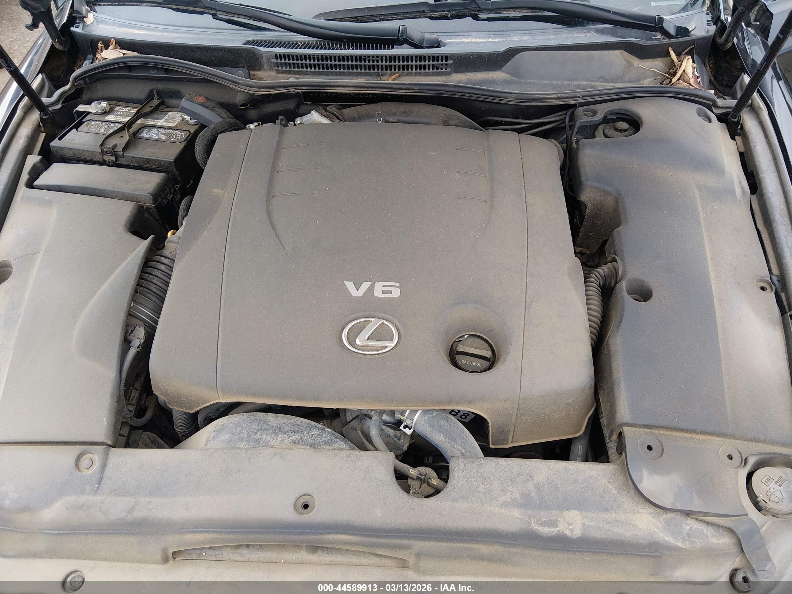 LEXUS IS image 10