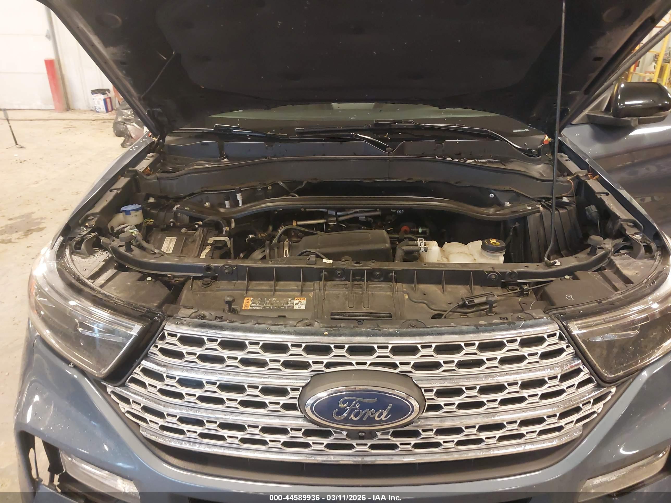 FORD EXPLORER image 10