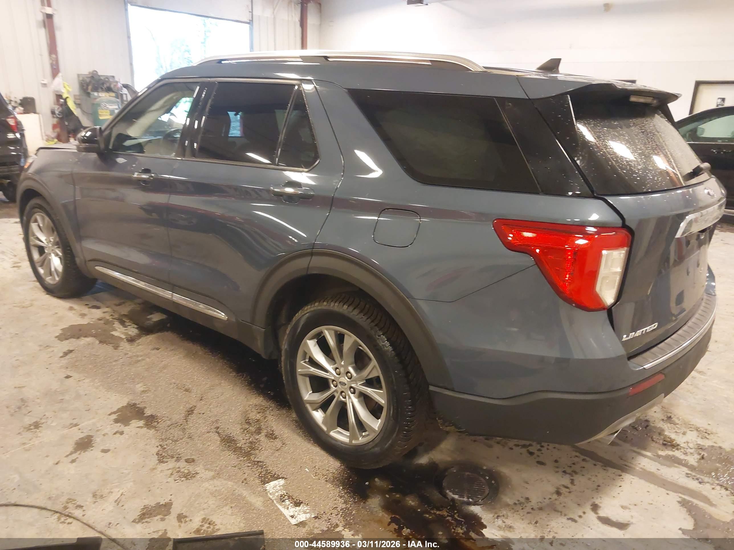 FORD EXPLORER image 3