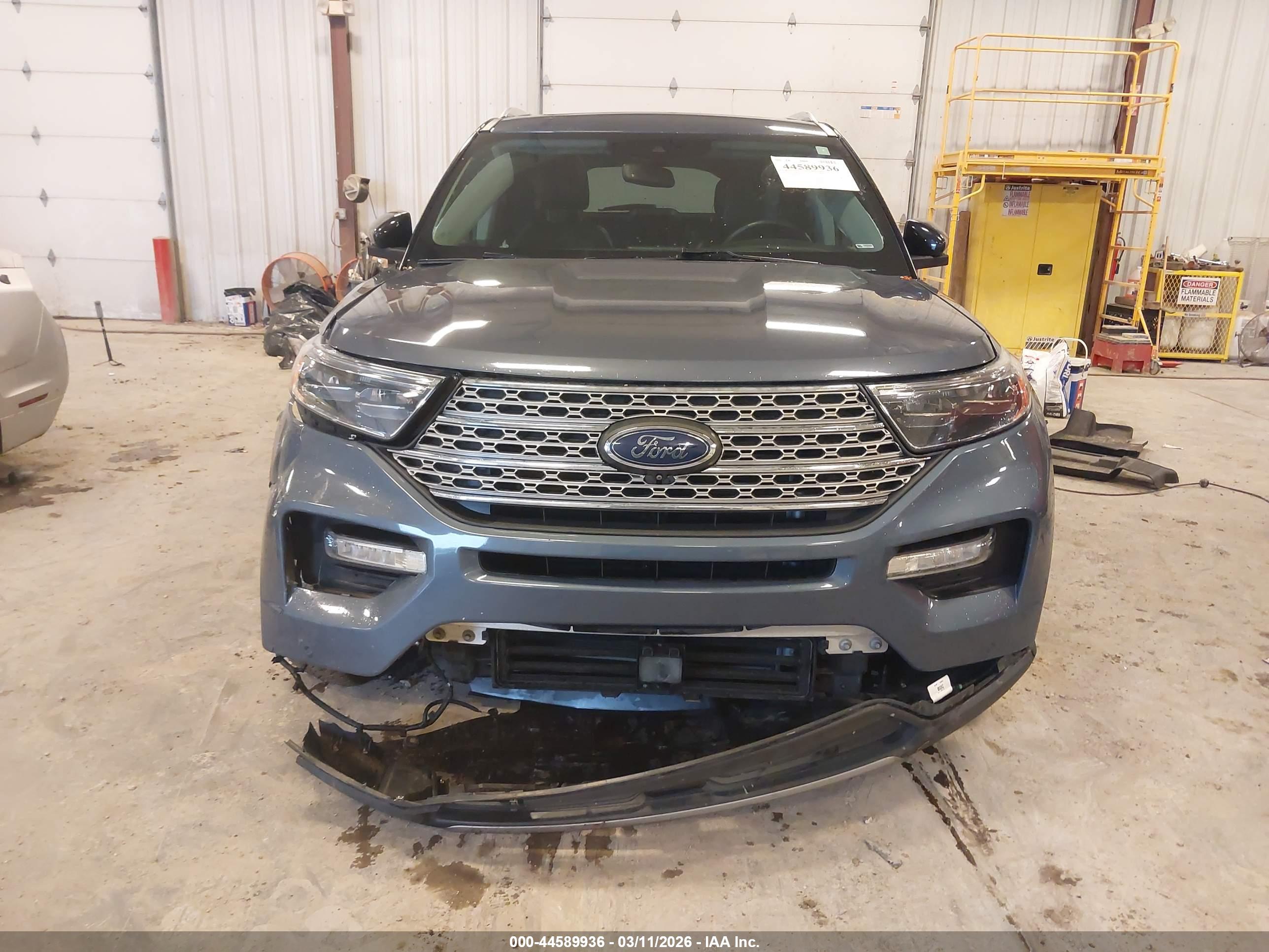 FORD EXPLORER image 6