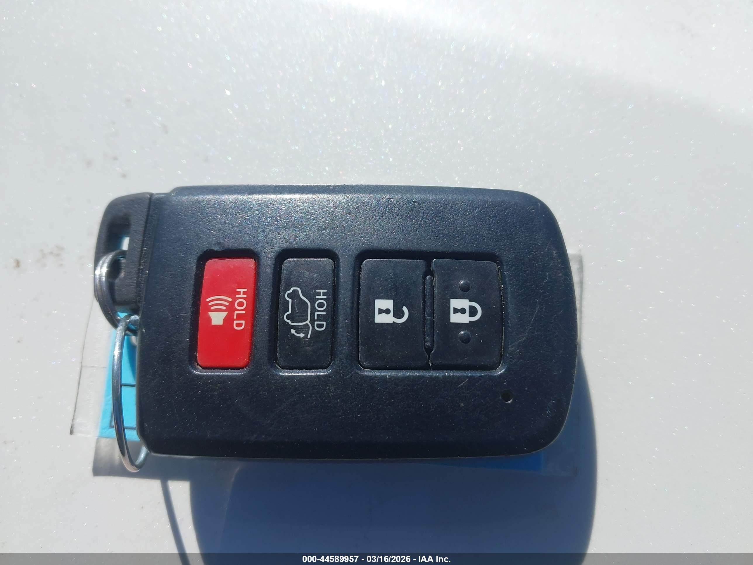 TOYOTA HIGHLANDER image 11