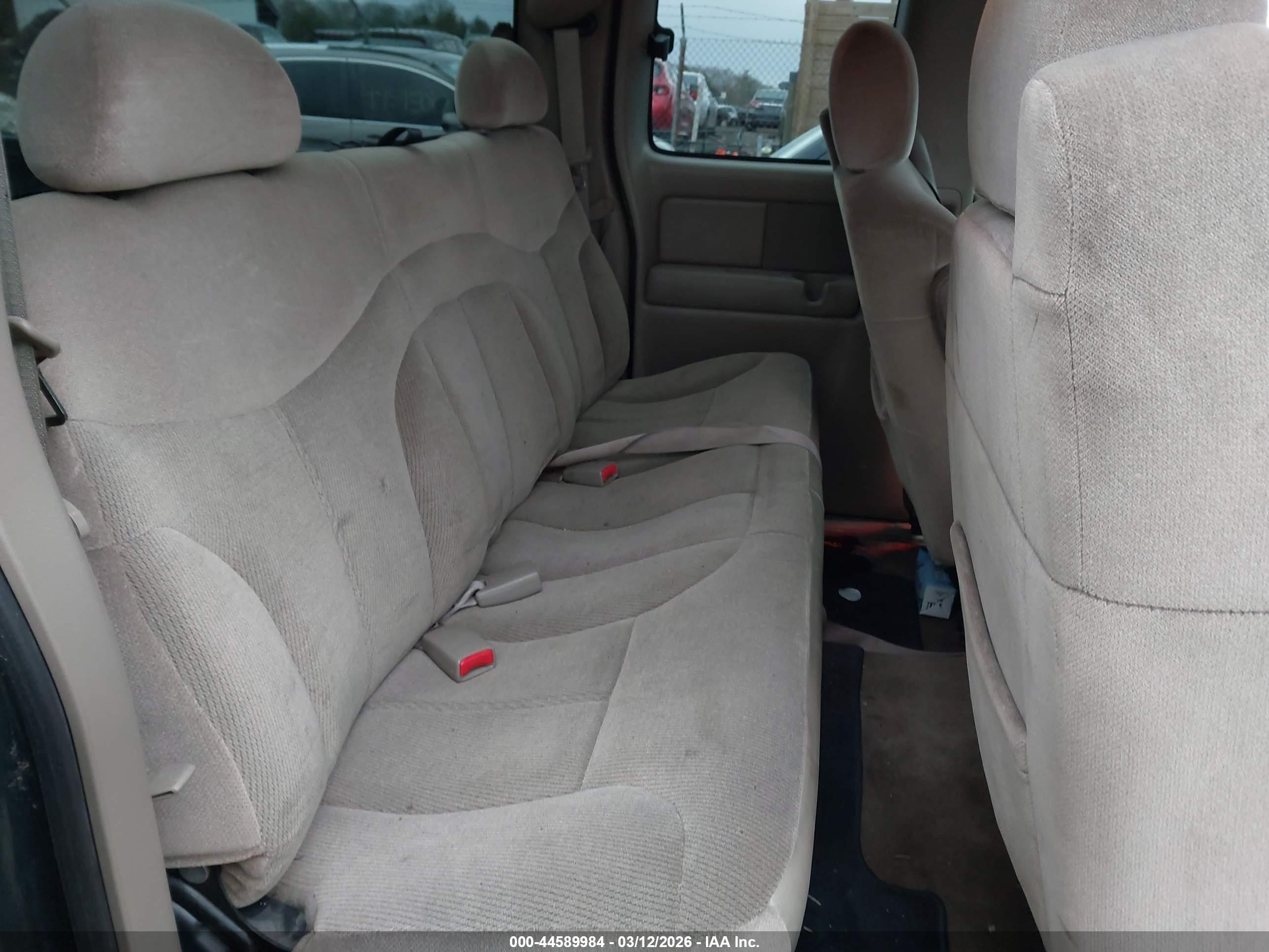 GMC SIERRA image 8