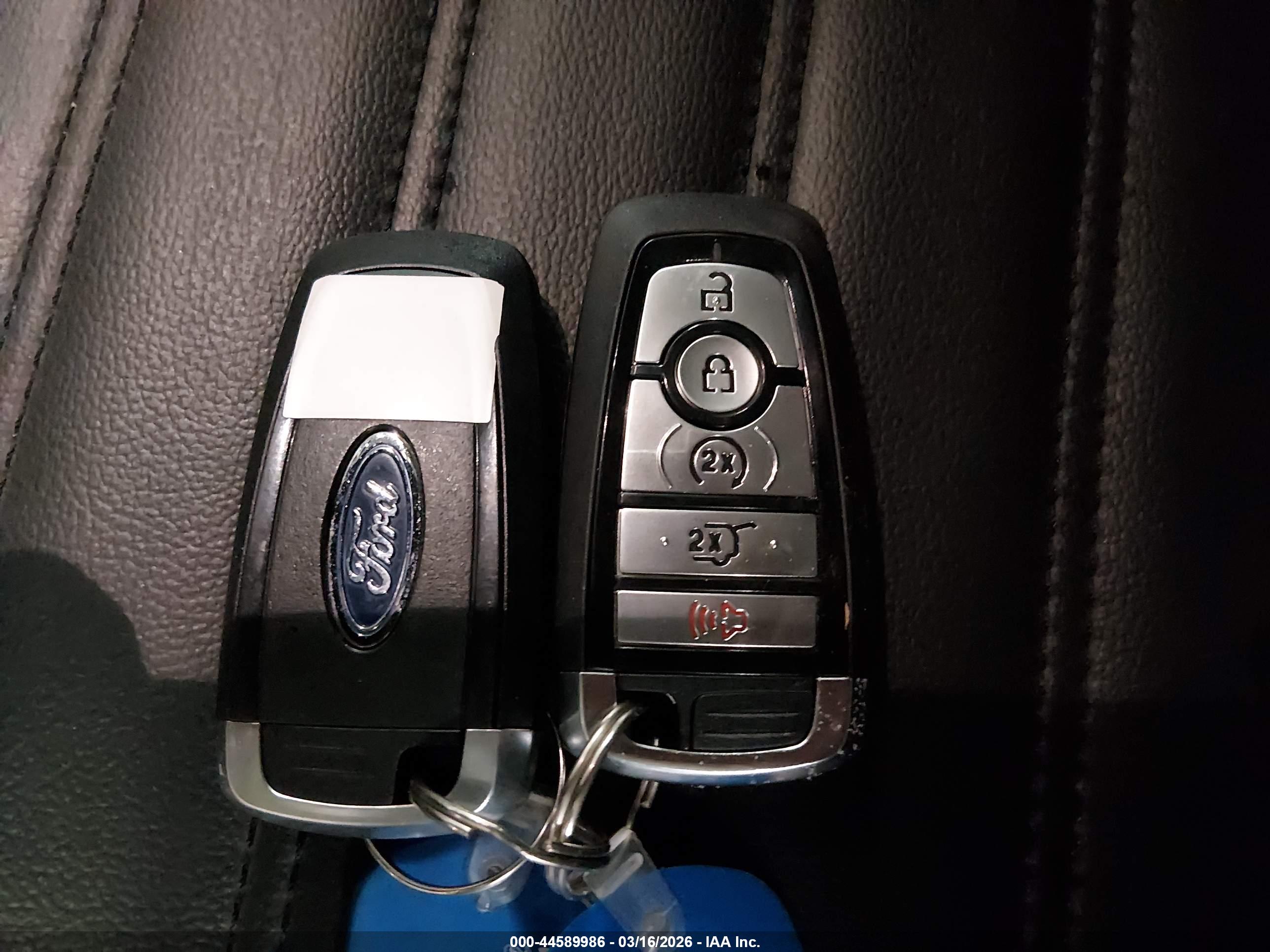 FORD EDGE image 11