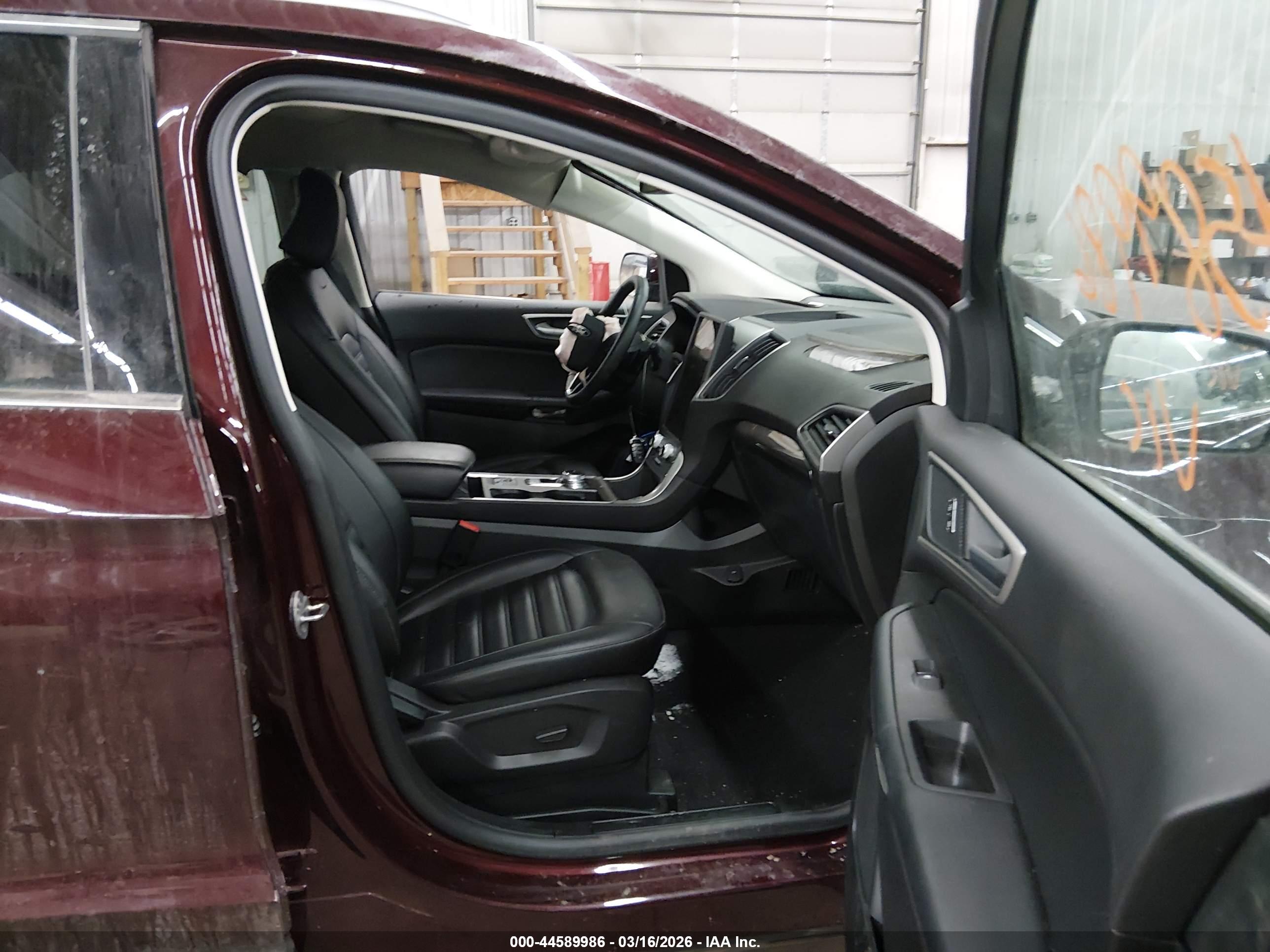 FORD EDGE image 5