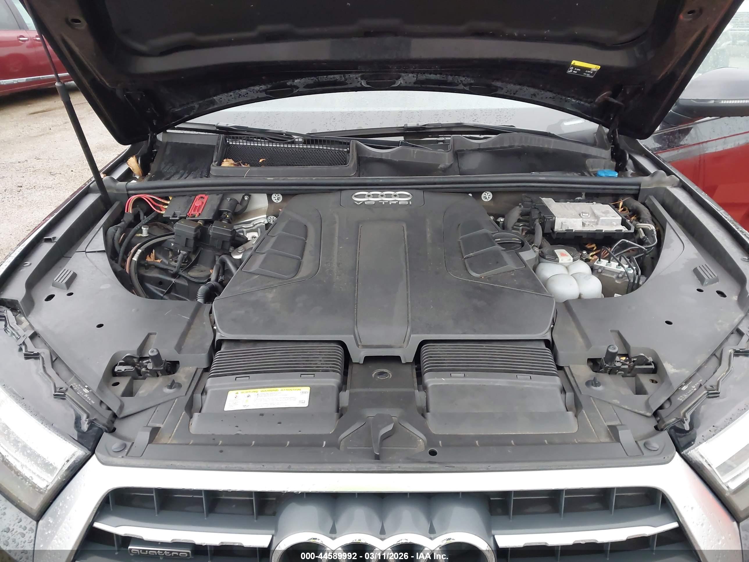 AUDI Q7 image 10
