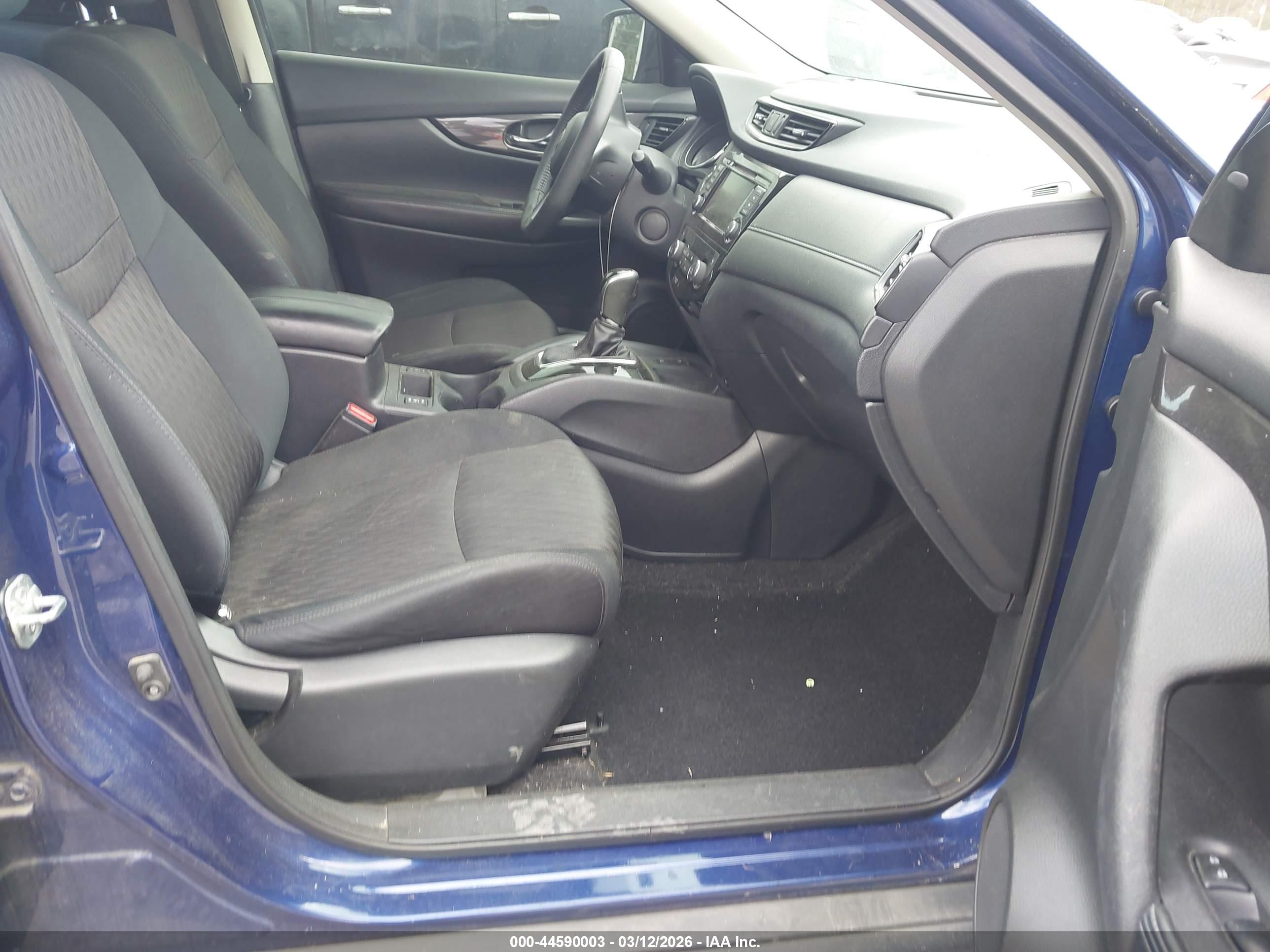NISSAN ROGUE image 5