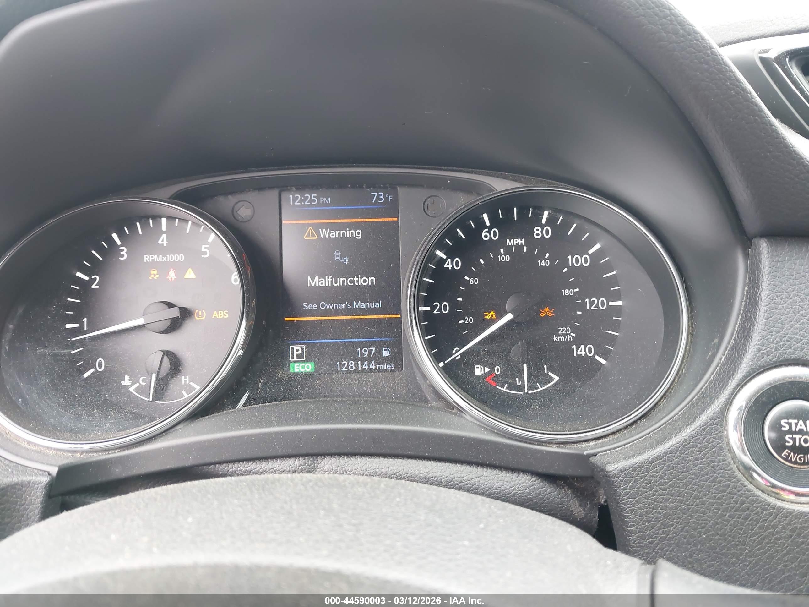 NISSAN ROGUE image 7