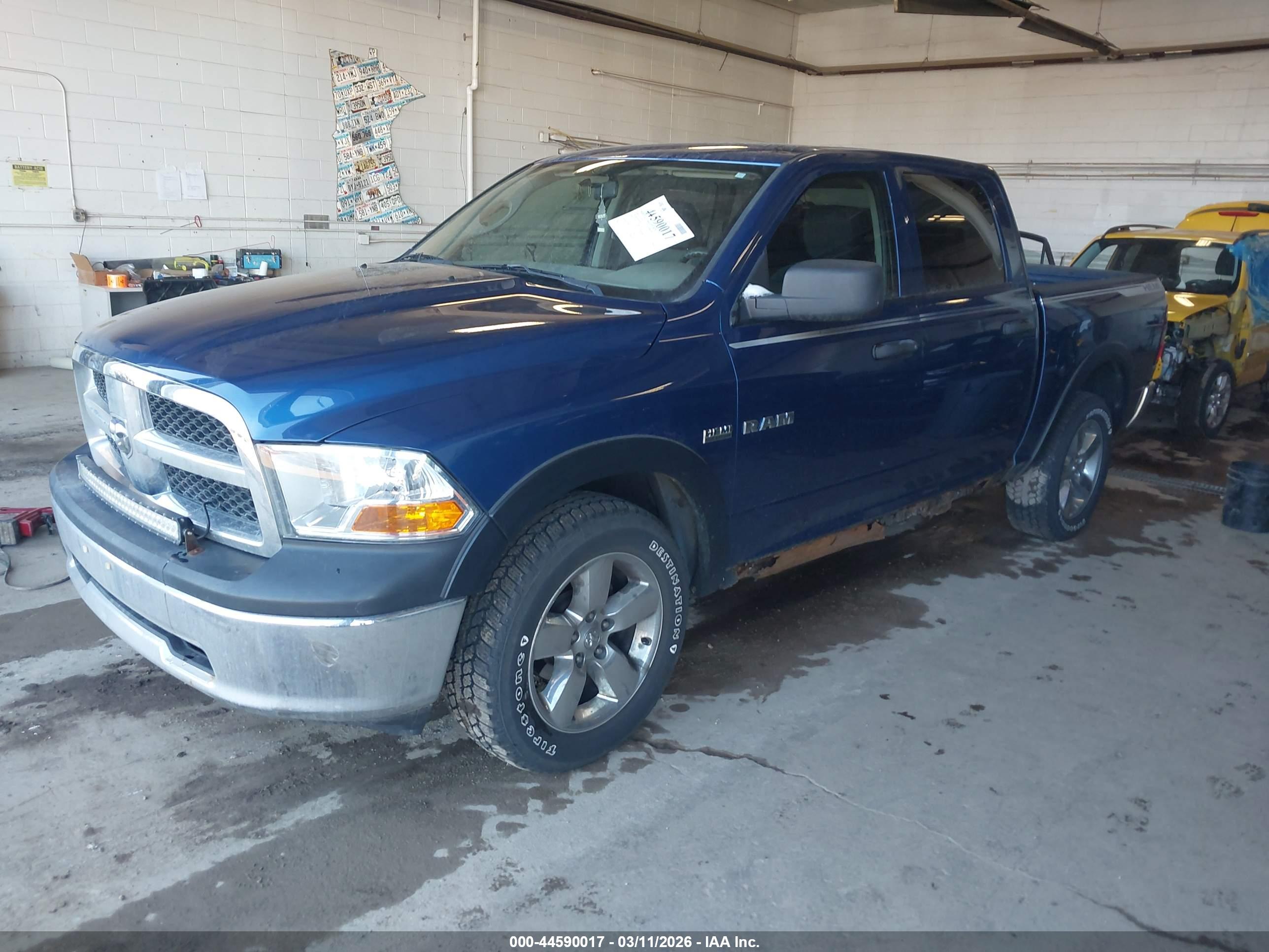 DODGE RAM image 2