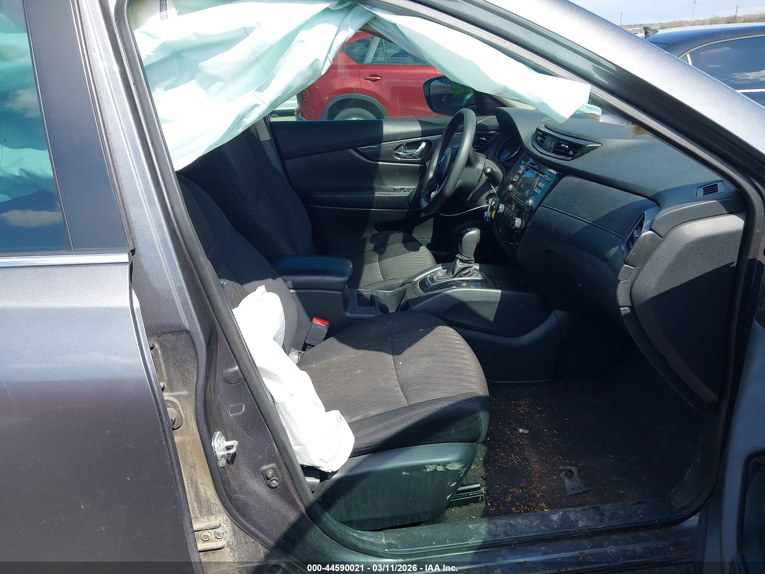 NISSAN ROGUE image 5