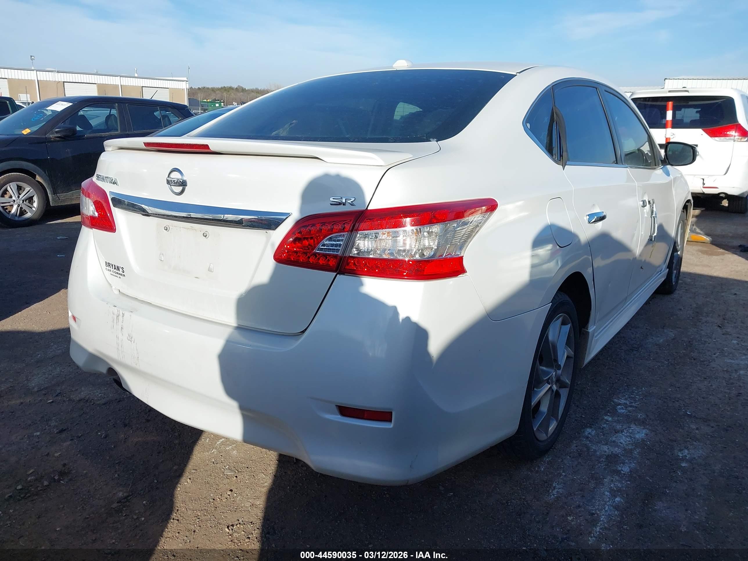 NISSAN SENTRA image 4