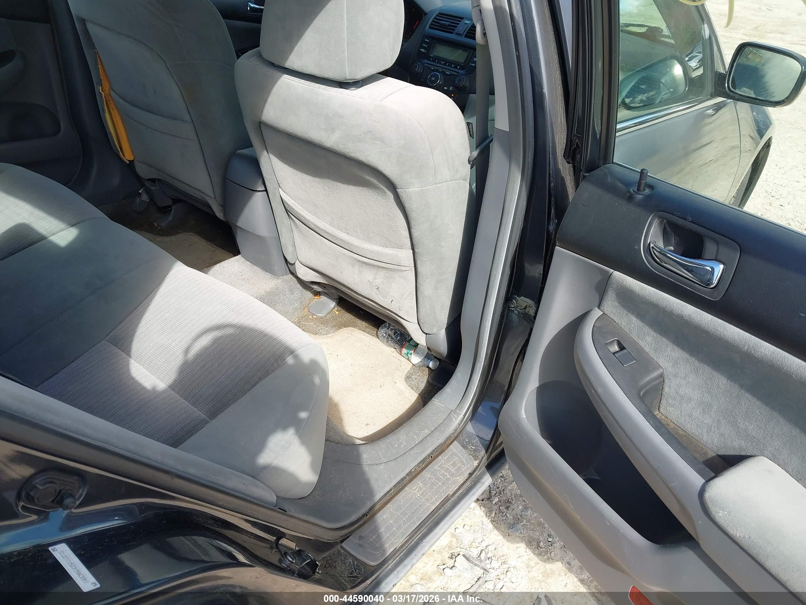 HONDA ACCORD image 8
