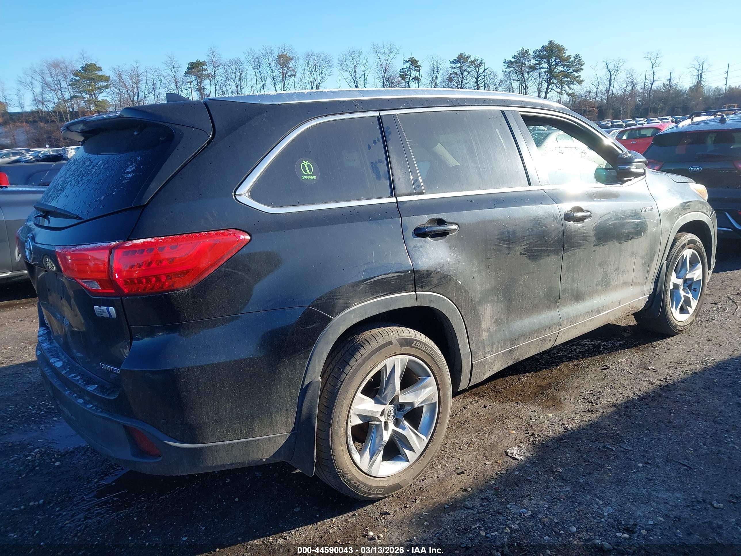 TOYOTA HIGHLANDER image 4