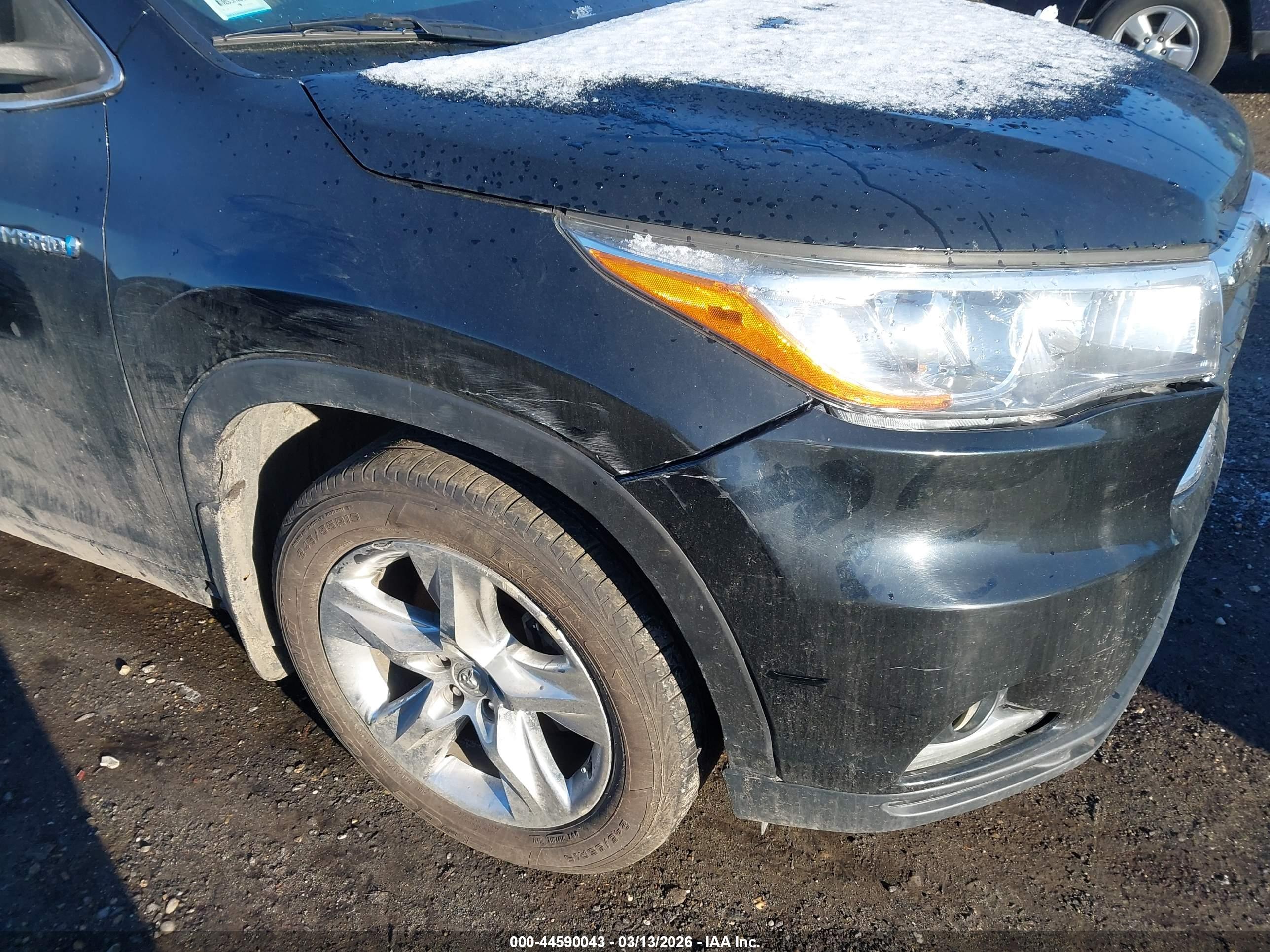 TOYOTA HIGHLANDER image 6