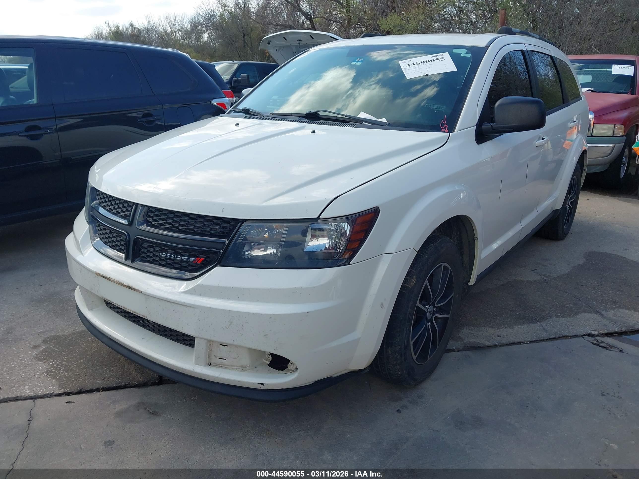DODGE JOURNEY image 2