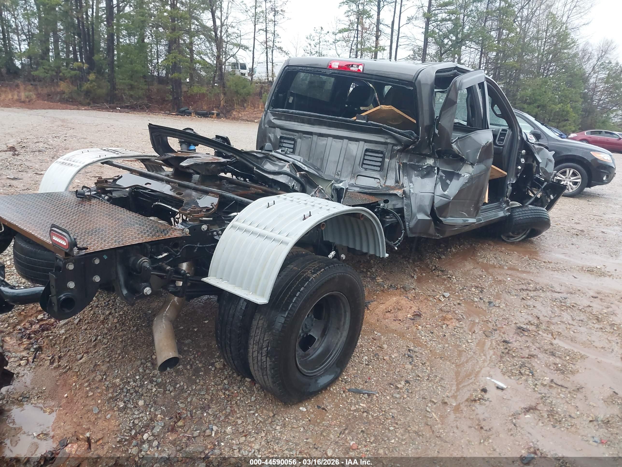 RAM 3500 image 4