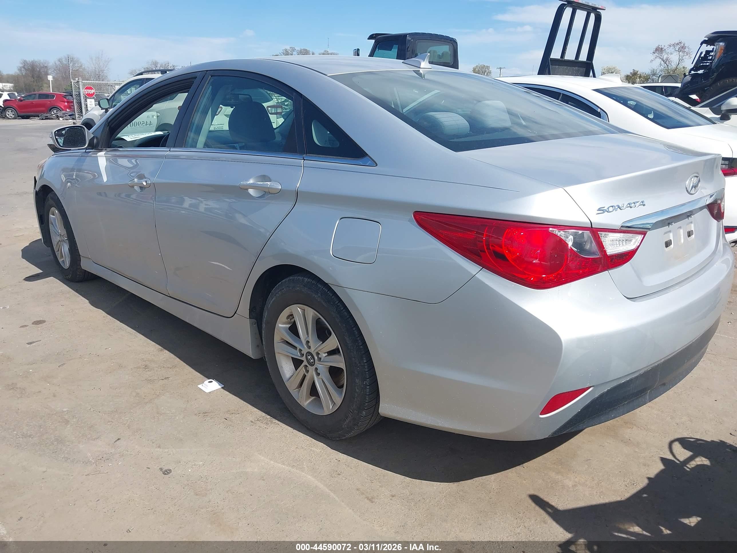 HYUNDAI SONATA image 3