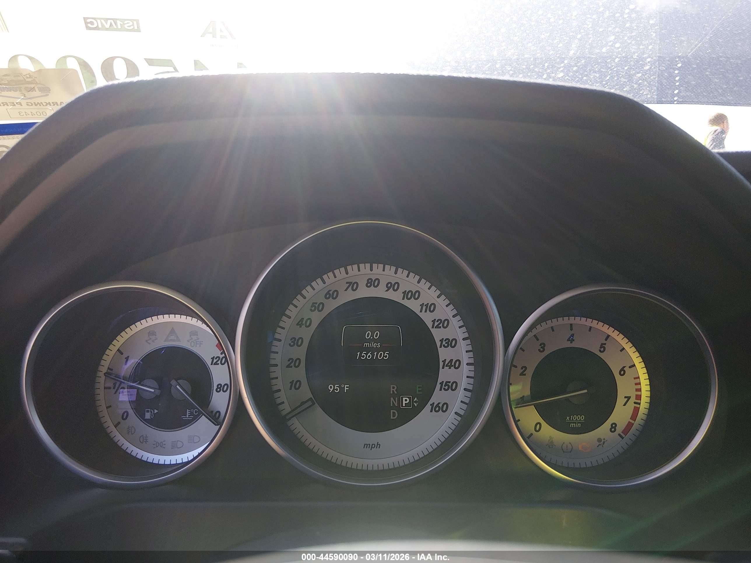 MERCEDES-BENZ E image 7