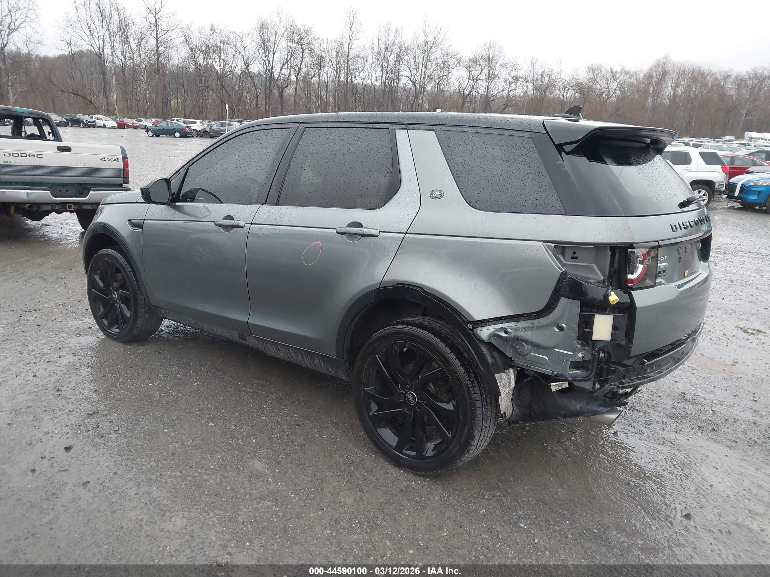 LAND ROVER image 3