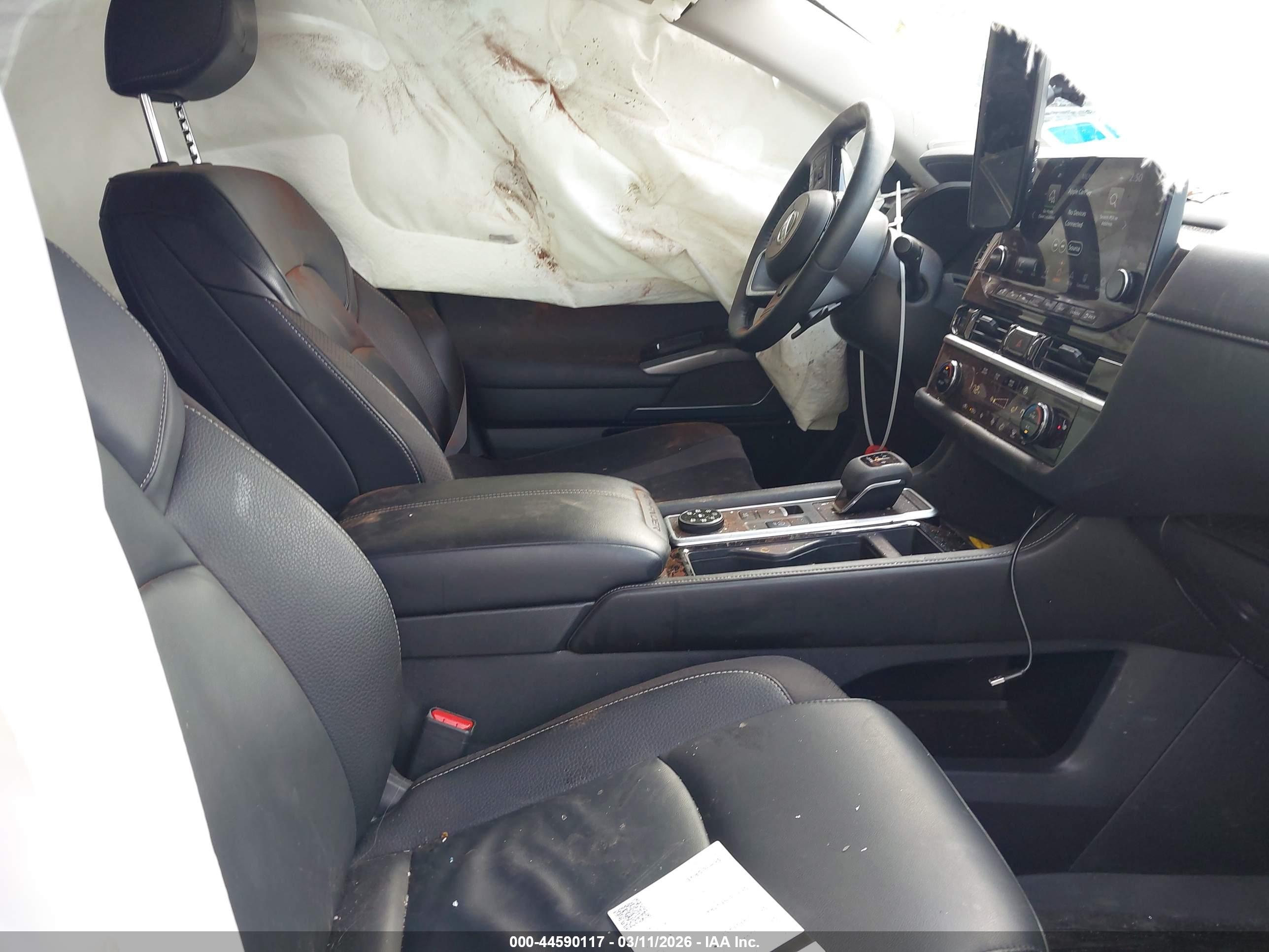 NISSAN PATHFINDER image 5
