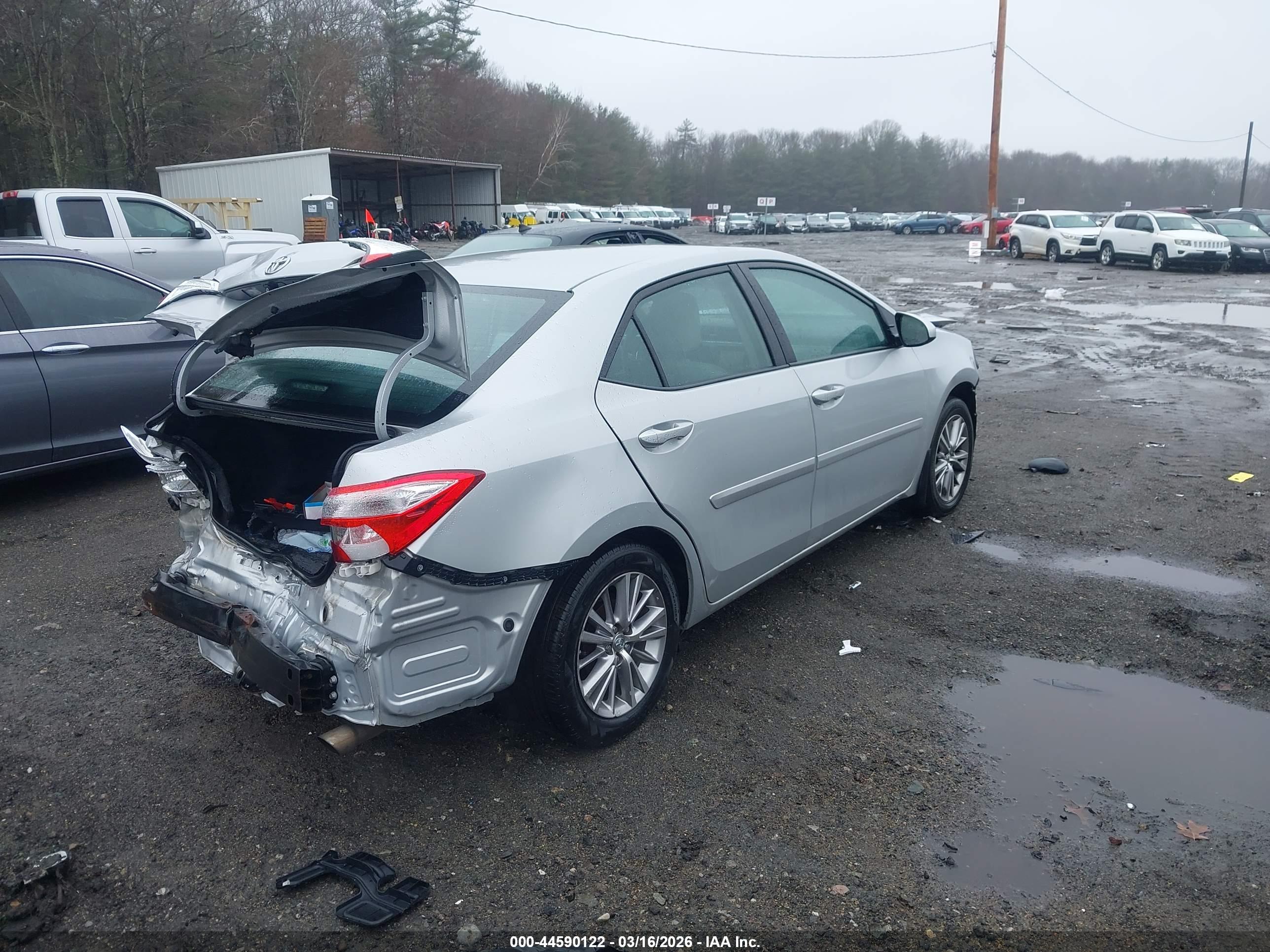 TOYOTA COROLLA image 4